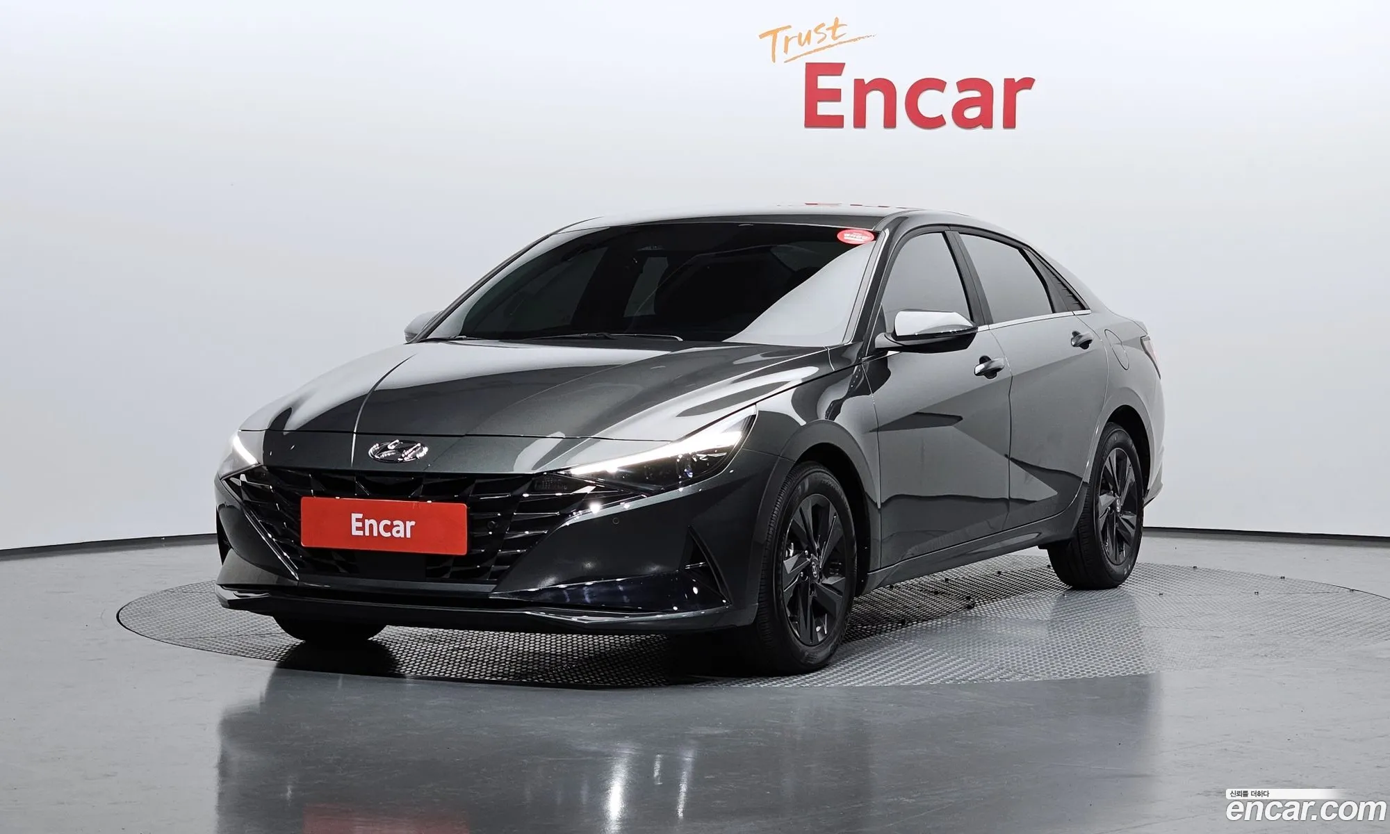 Hyundai Elantra 2021 — 14