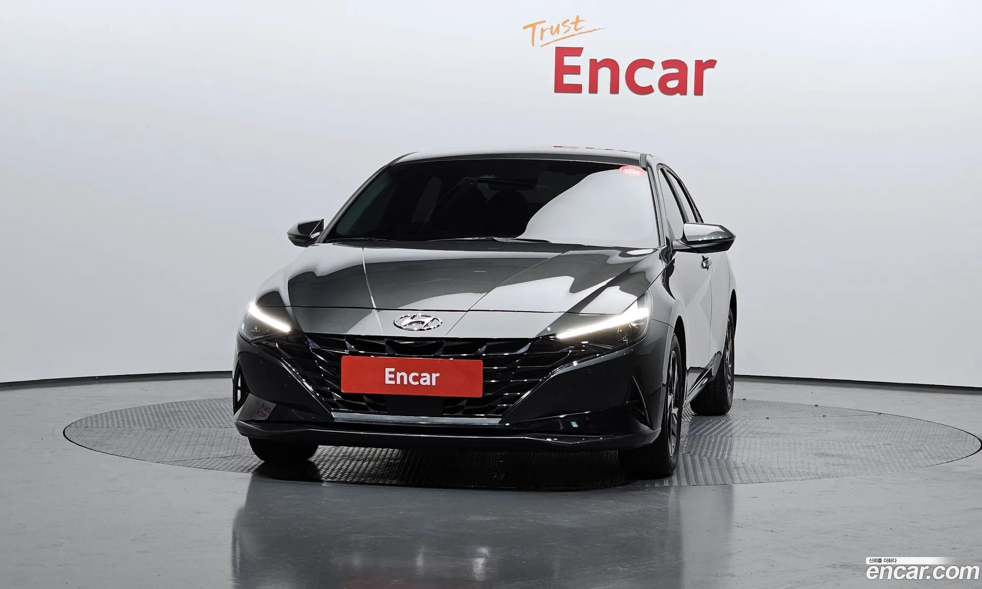 Hyundai Elantra 2021 — 11