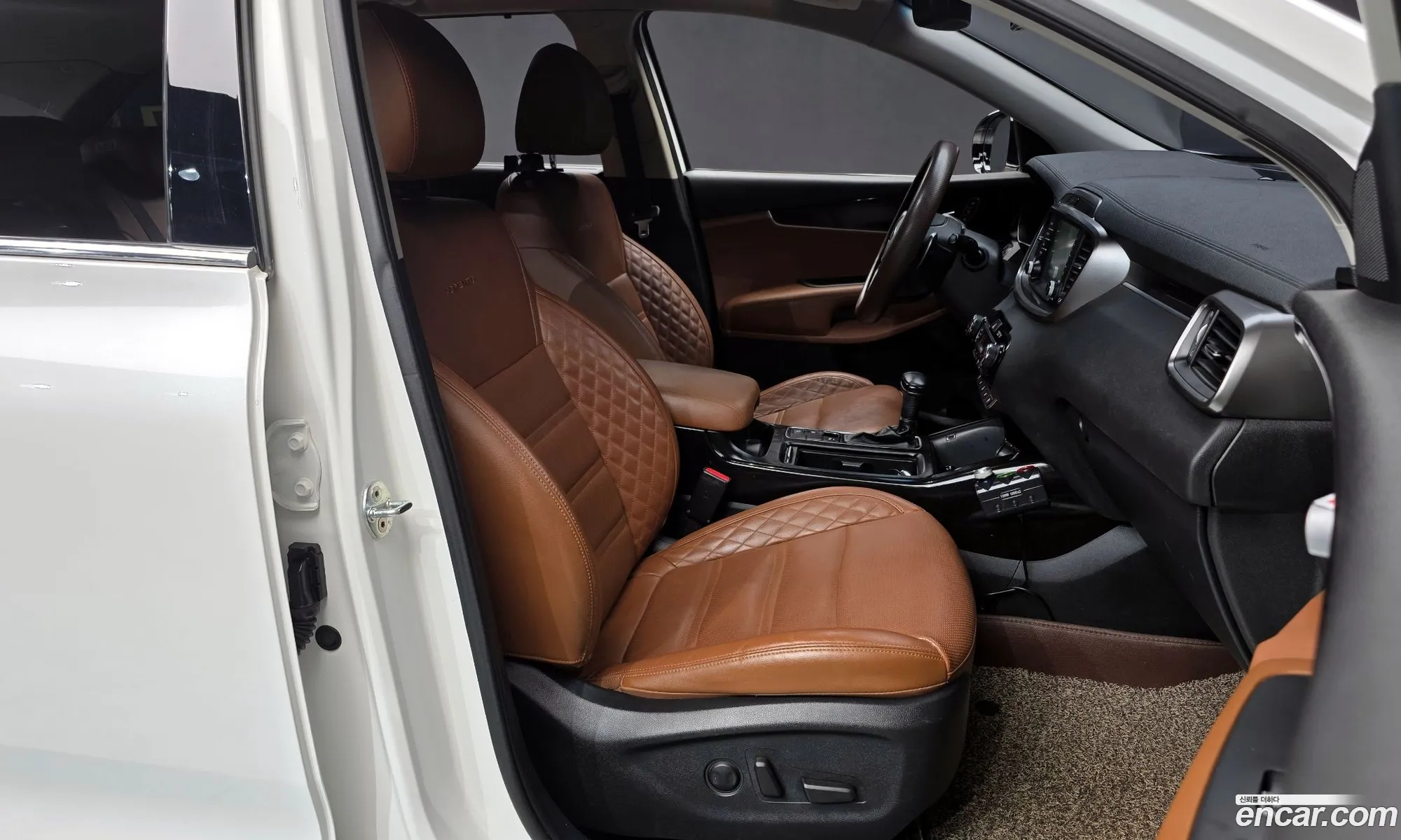 Kia Sorento 2019 KNAPK81BDLA580448 — 10