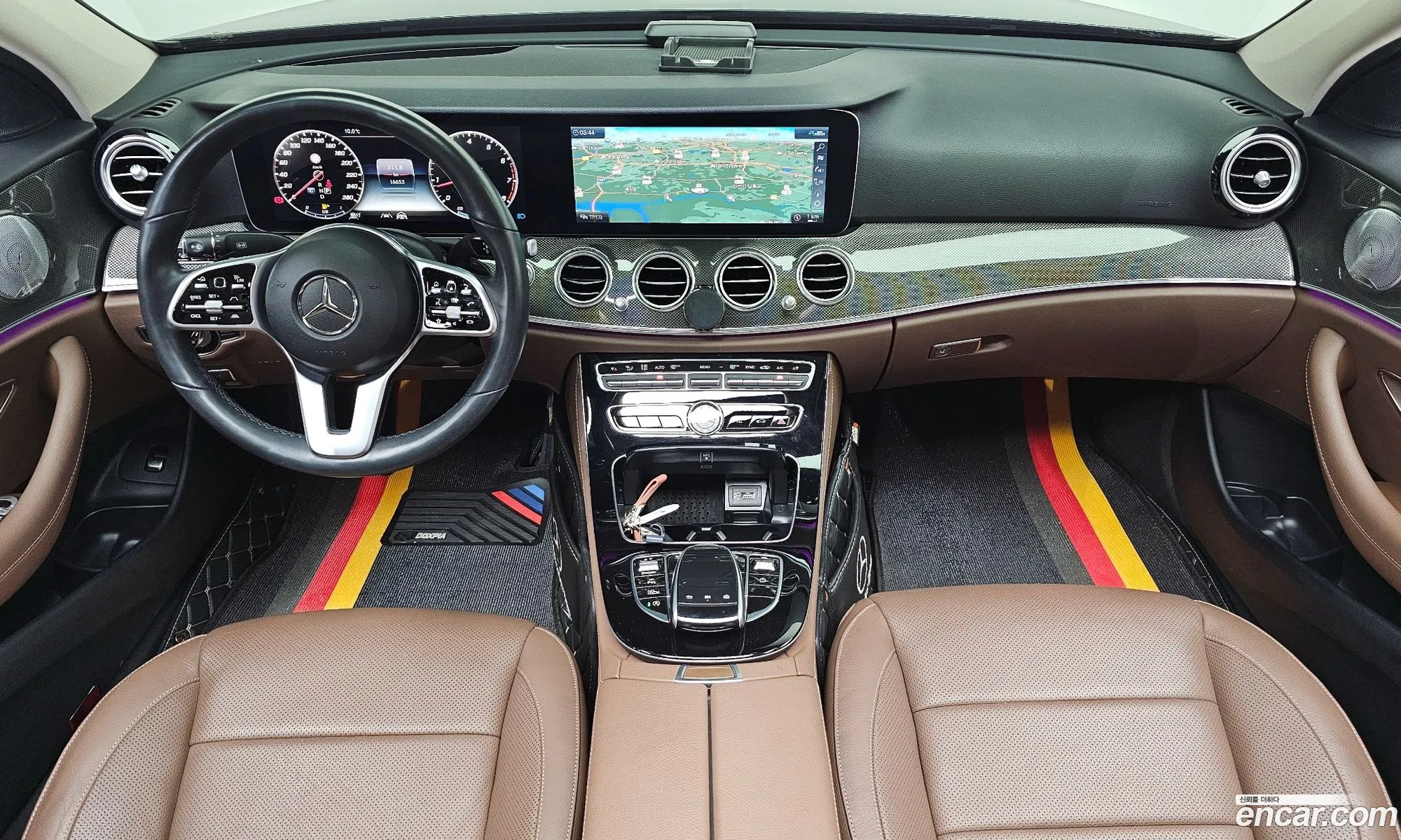 Mercedes-Benz E-Class W213 2020 WDDZF4KB2LA708962 — 10