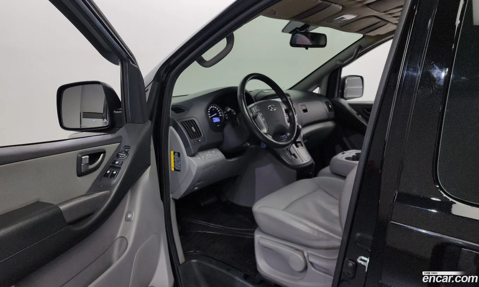 Hyundai Grand Starex 2018 — 8