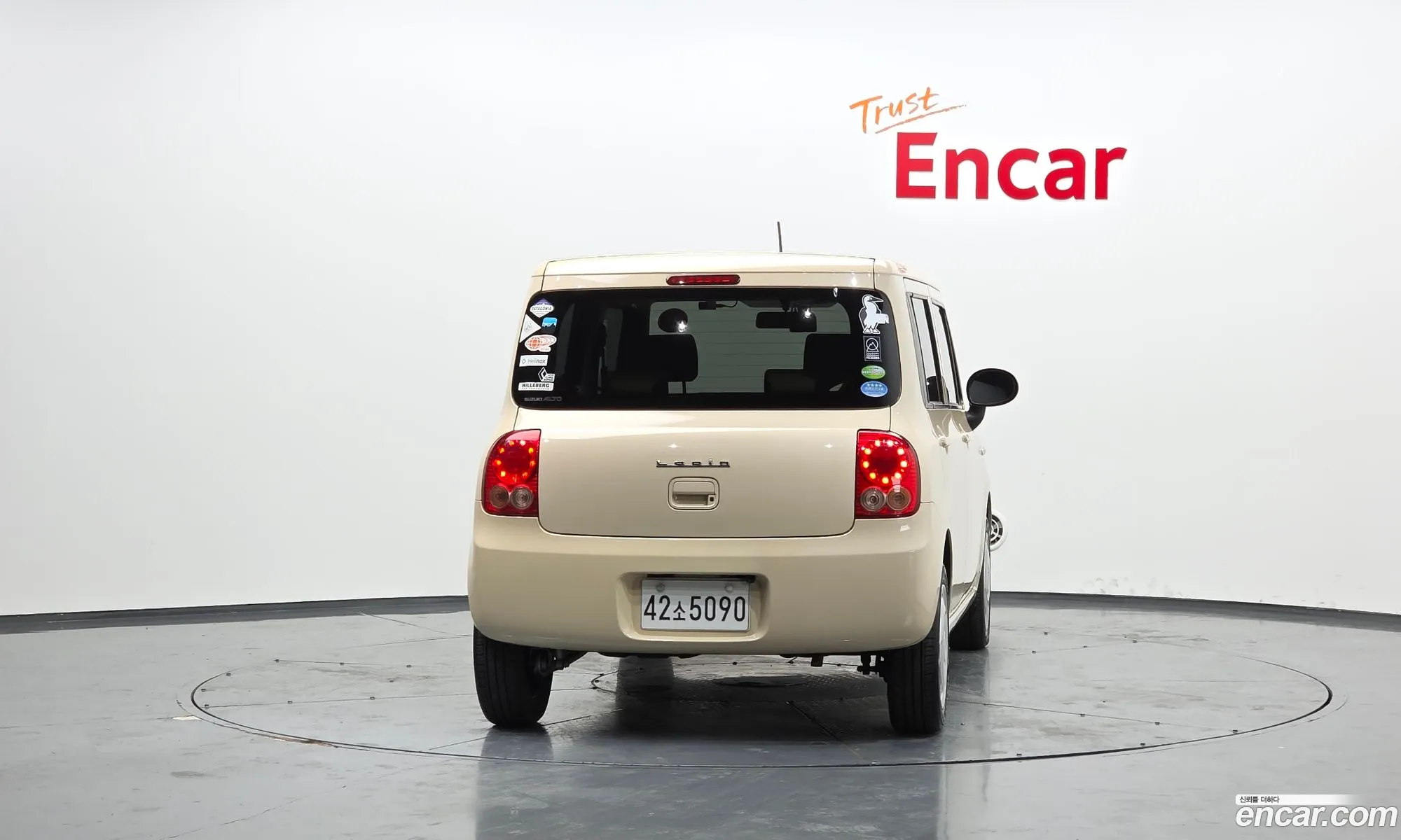 Suzuki Alto Lapin