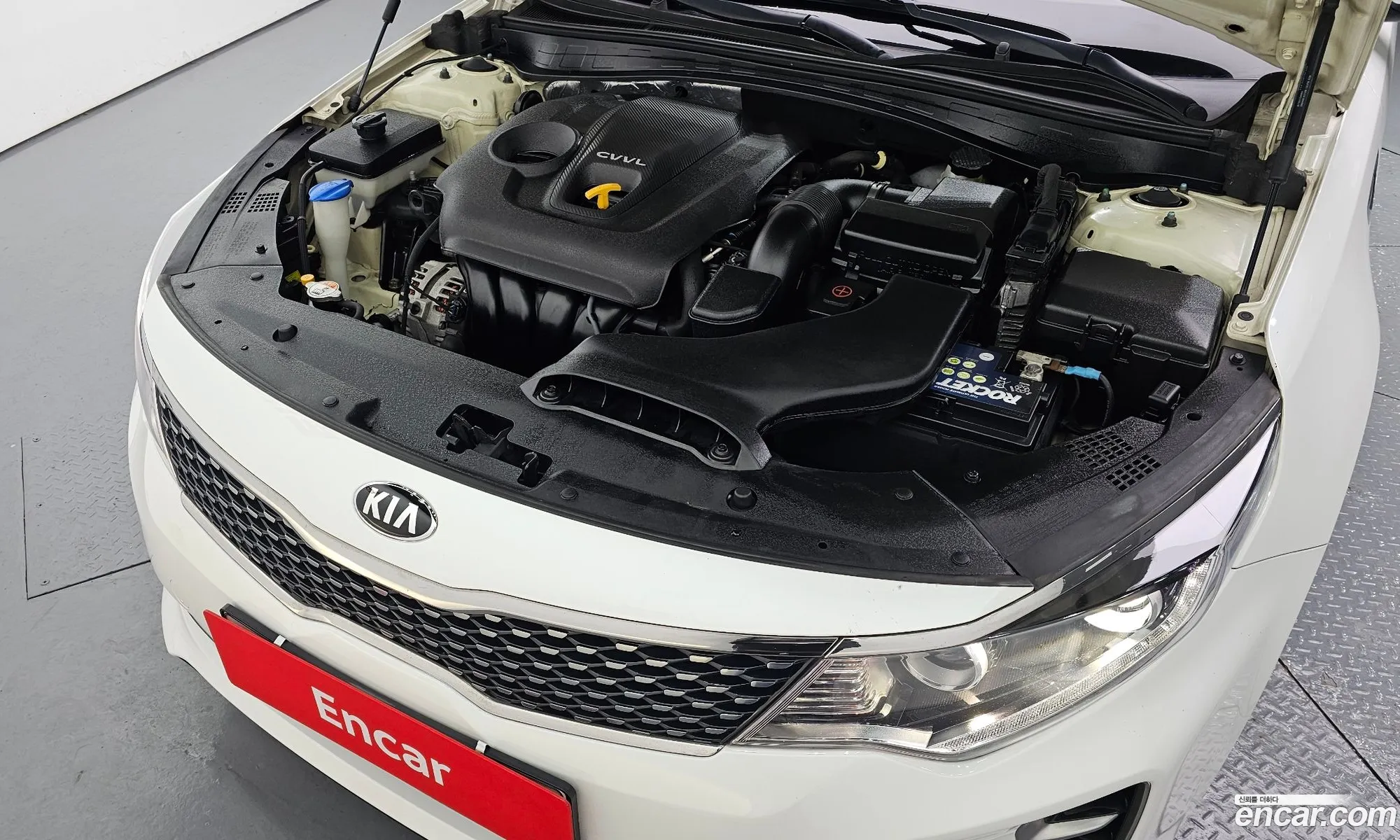 Kia K5 2016 — 17