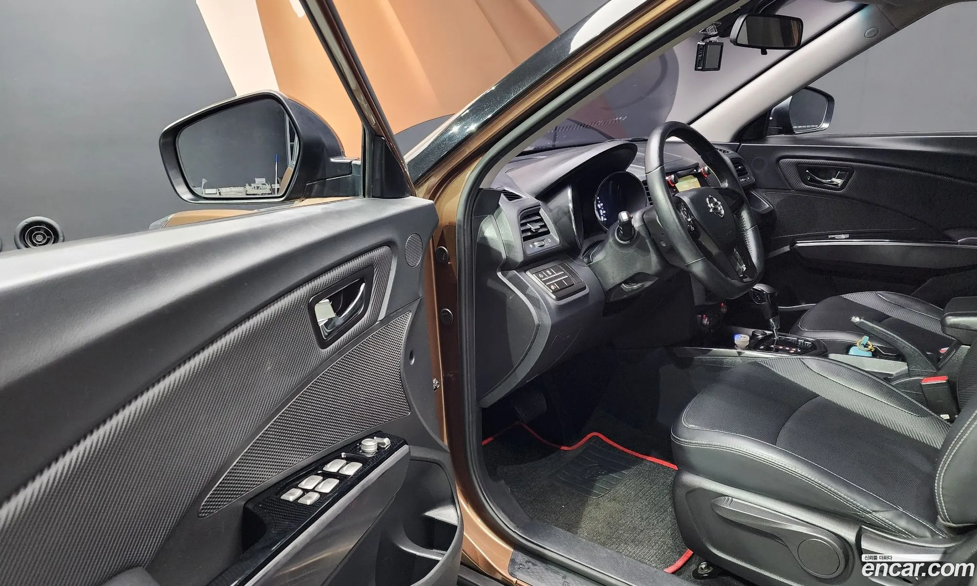 KG Mobility (SsangYong) Tivoli 2017 — 9