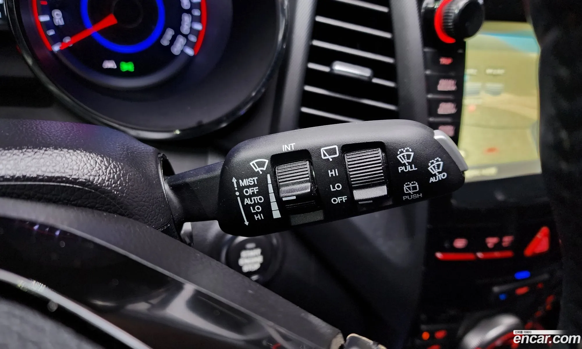 KG Mobility (SsangYong) Tivoli 2017 — 2