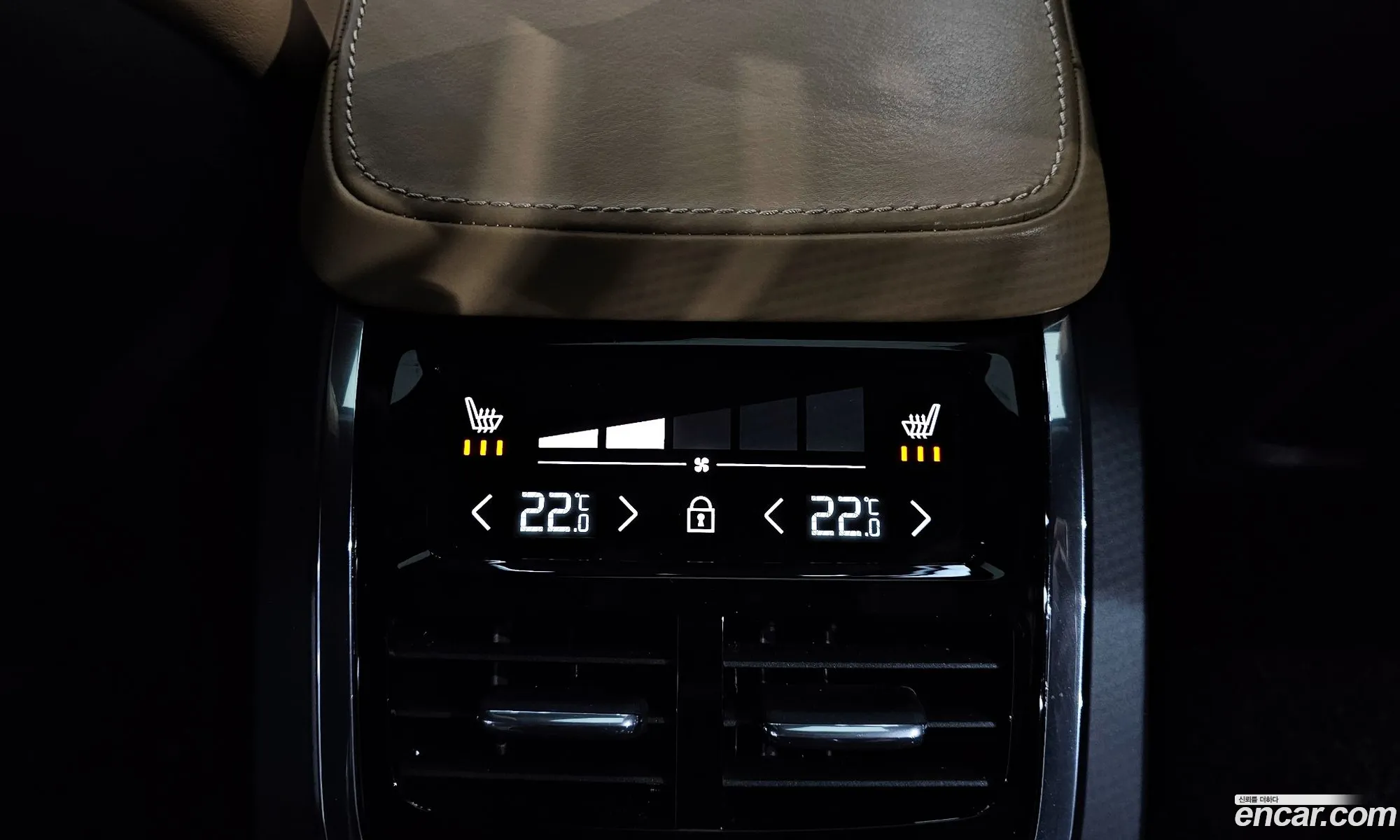 Volvo S90 2019 — 14