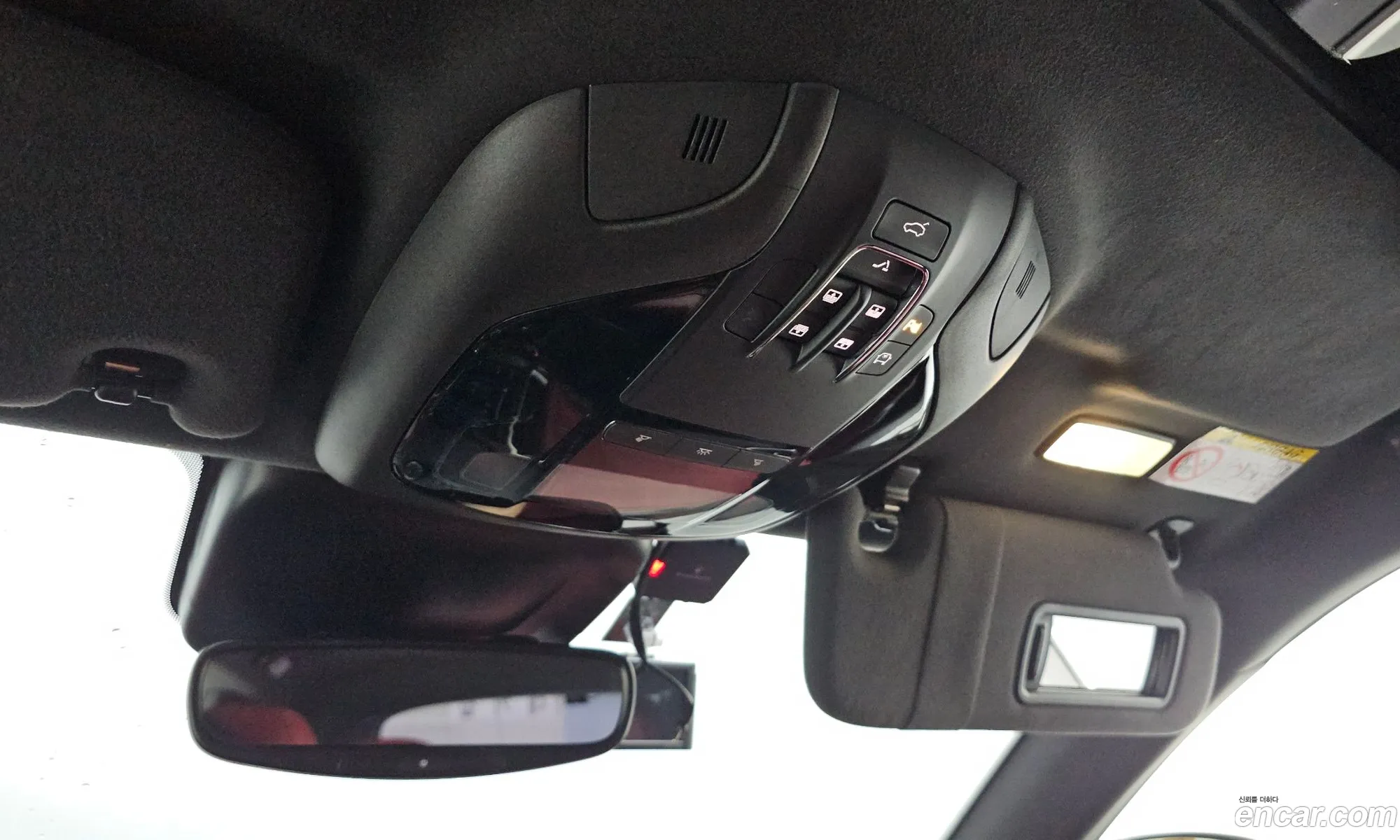 Maserati Levante 2017 ZN661TUGXHX244336 — 16