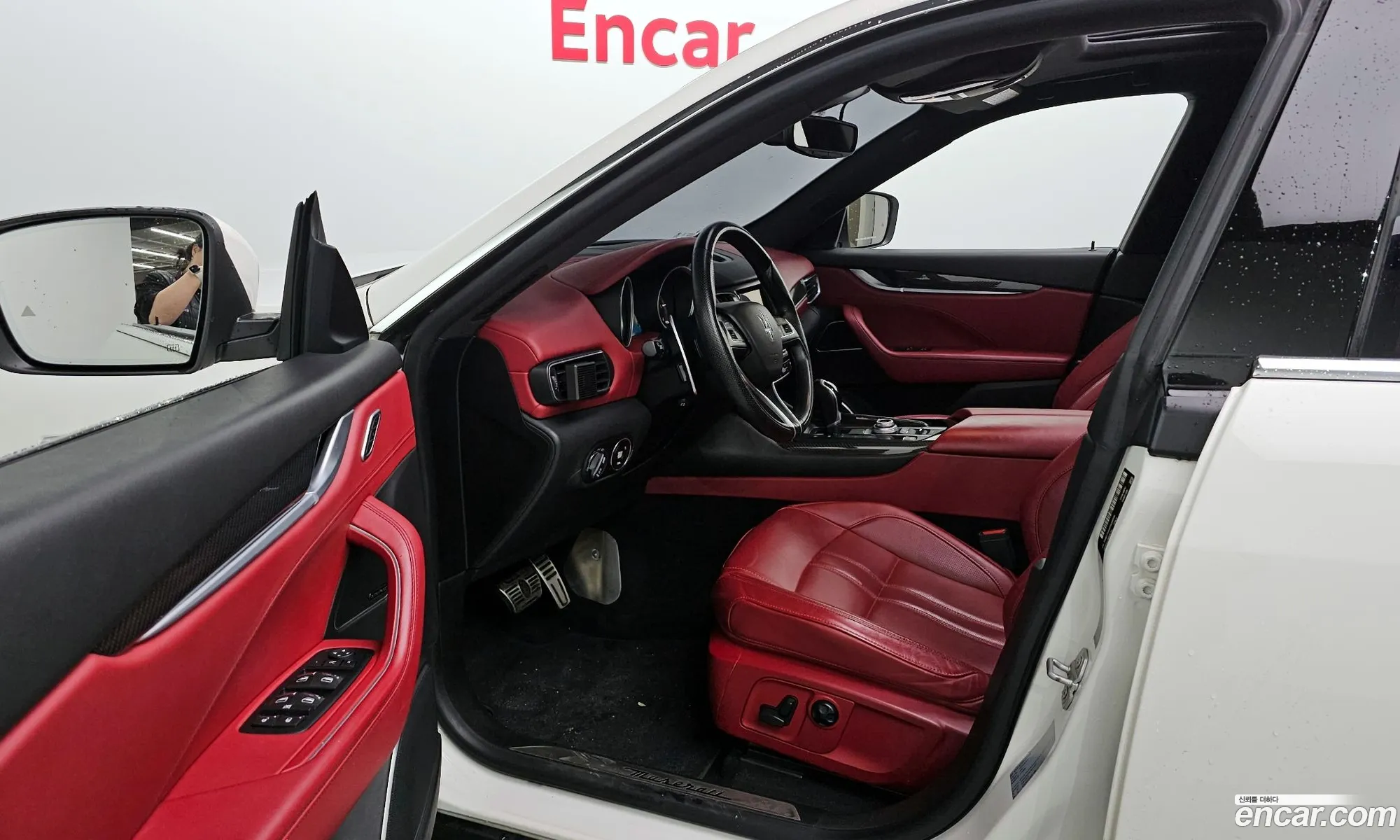 Maserati Levante 2017 ZN661TUGXHX244336 — 8
