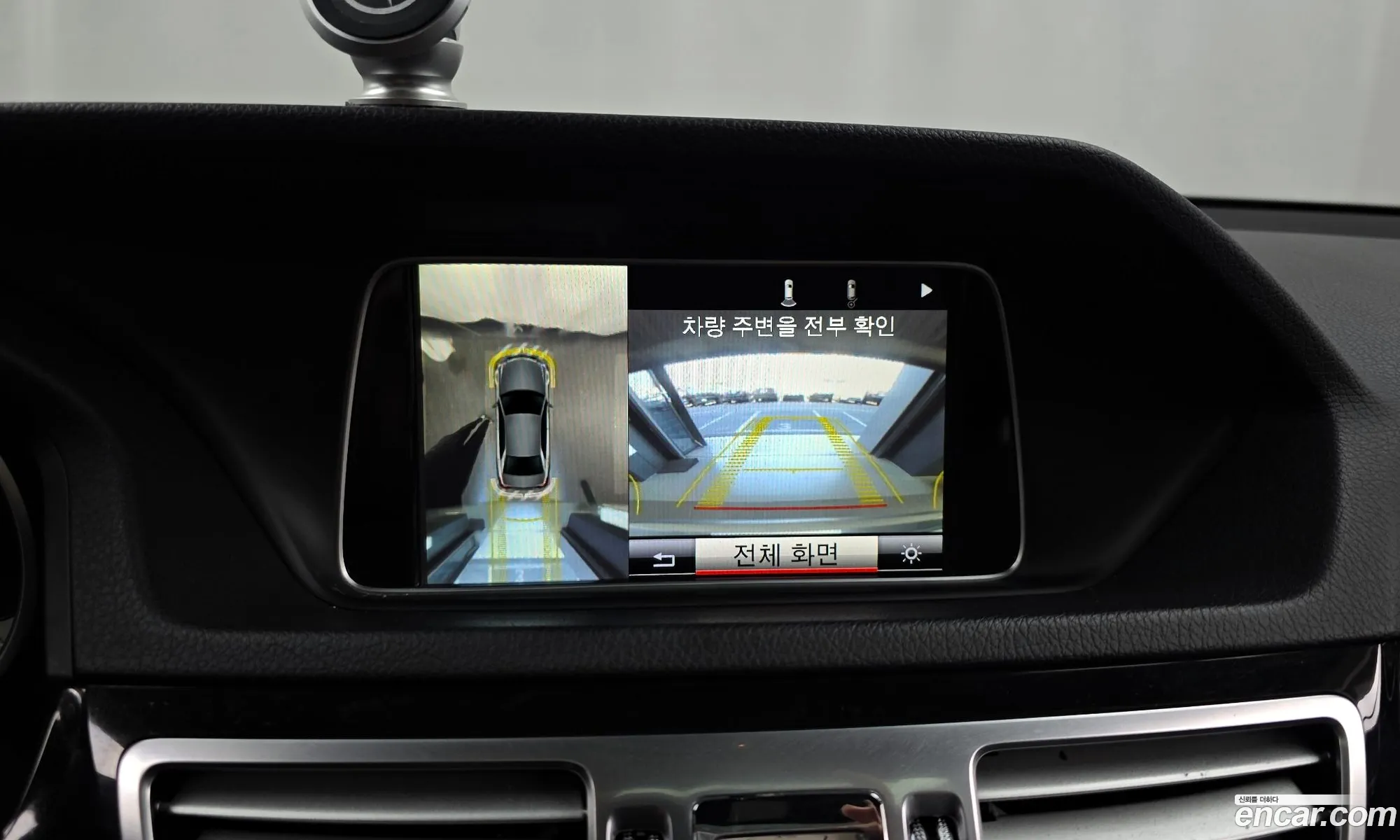 Mercedes-Benz E-Class W212 2015 — 18
