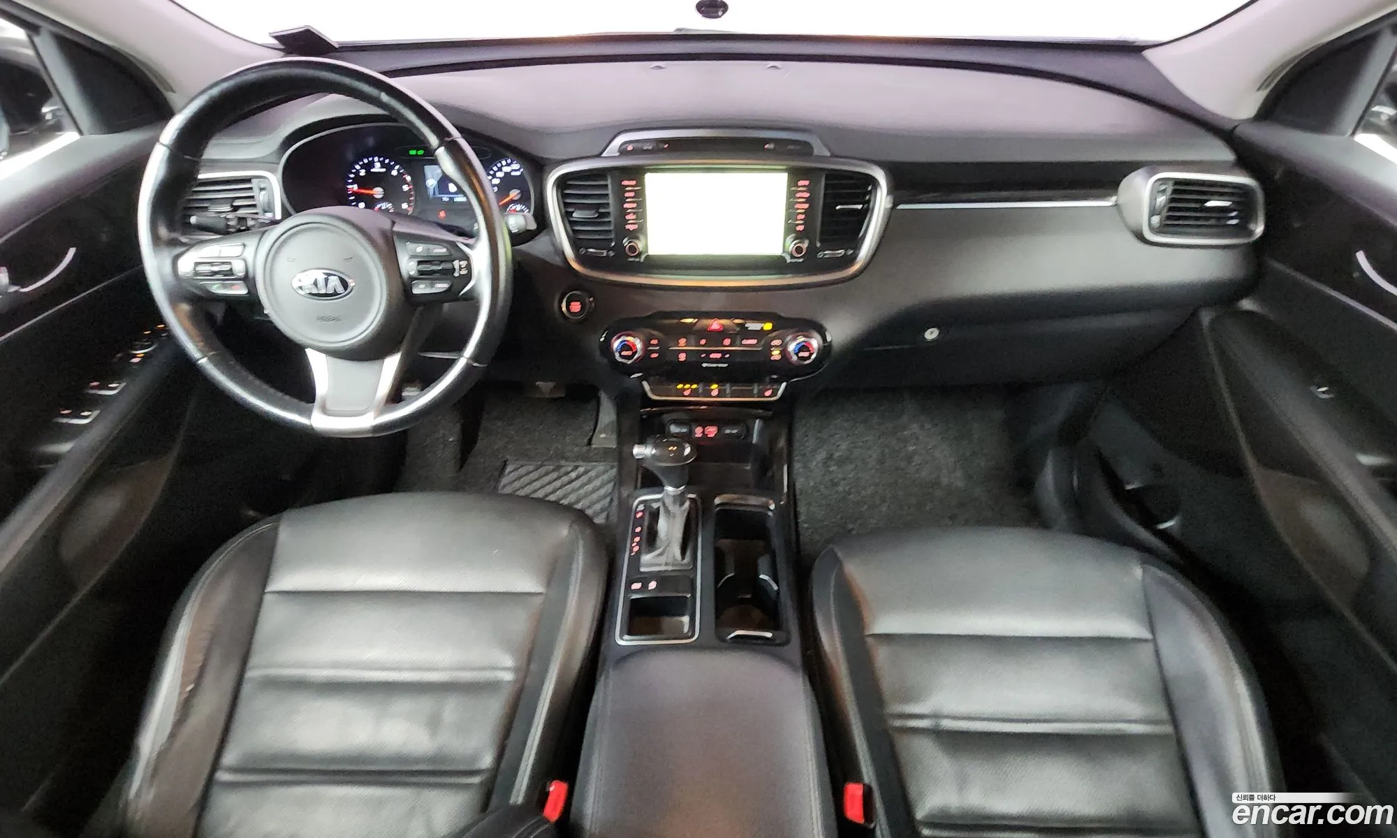 Kia Sorento 2016 KNAPG81ABGA212518 — 2
