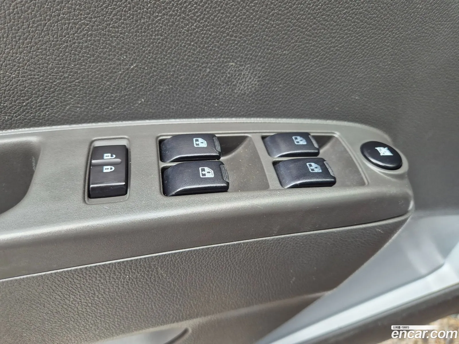Chevrolet (GM Daewoo) Spark 2014 — 17