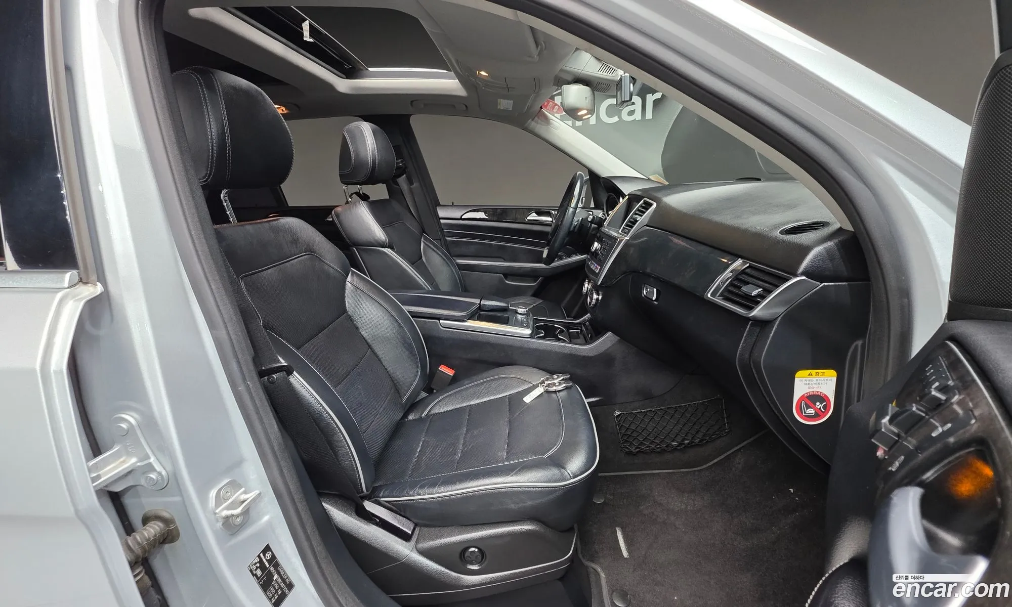 Mercedes-Benz M-Class W166 2012 — 13