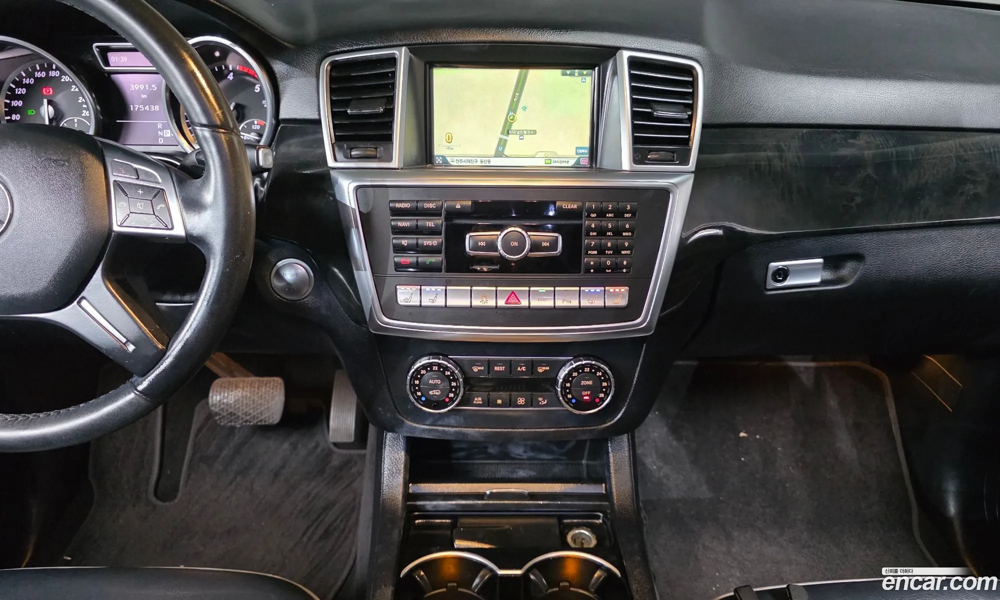 Mercedes-Benz M-Class W166 2012 — 2