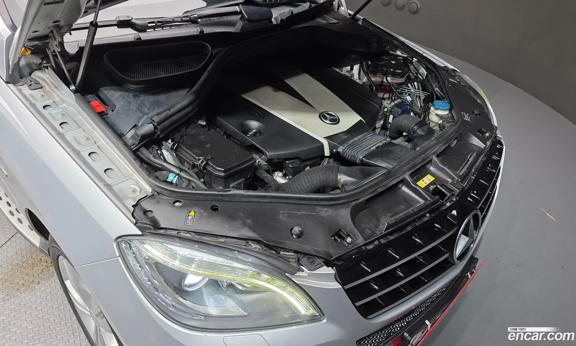 Mercedes-Benz M-Class W166 2012 — 12