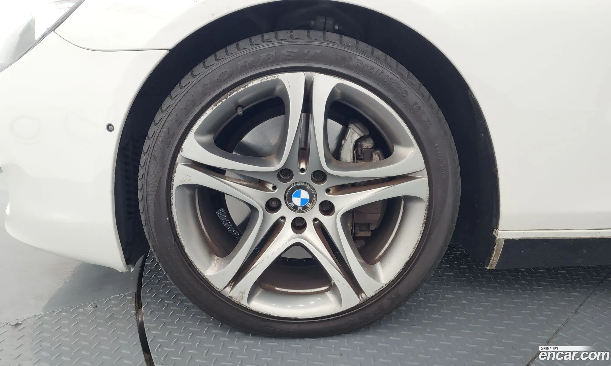 BMW 6 Series 2014 WBA6A8105ED368949 — 10