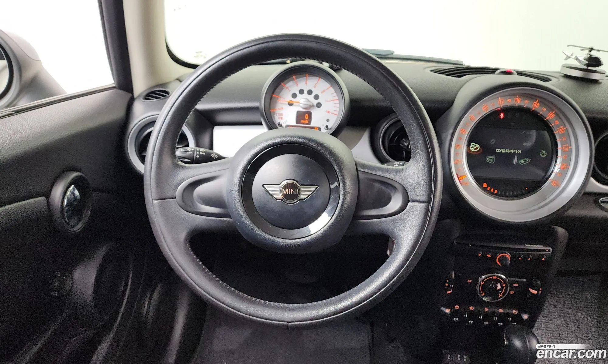 Mini Cooper 2013 WMWSU3106DT614212 — 4