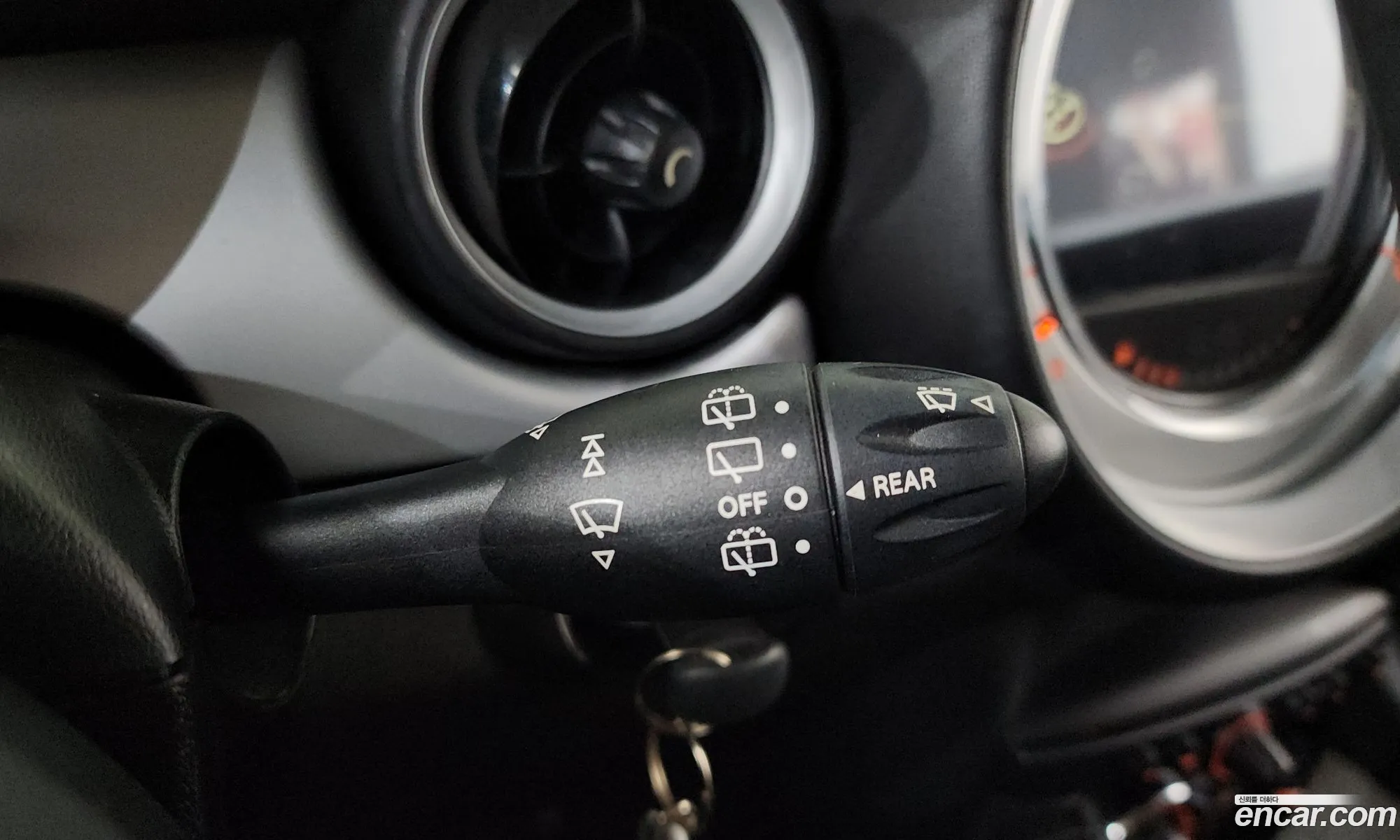 Mini Cooper 2013 WMWSU3106DT614212 — 5