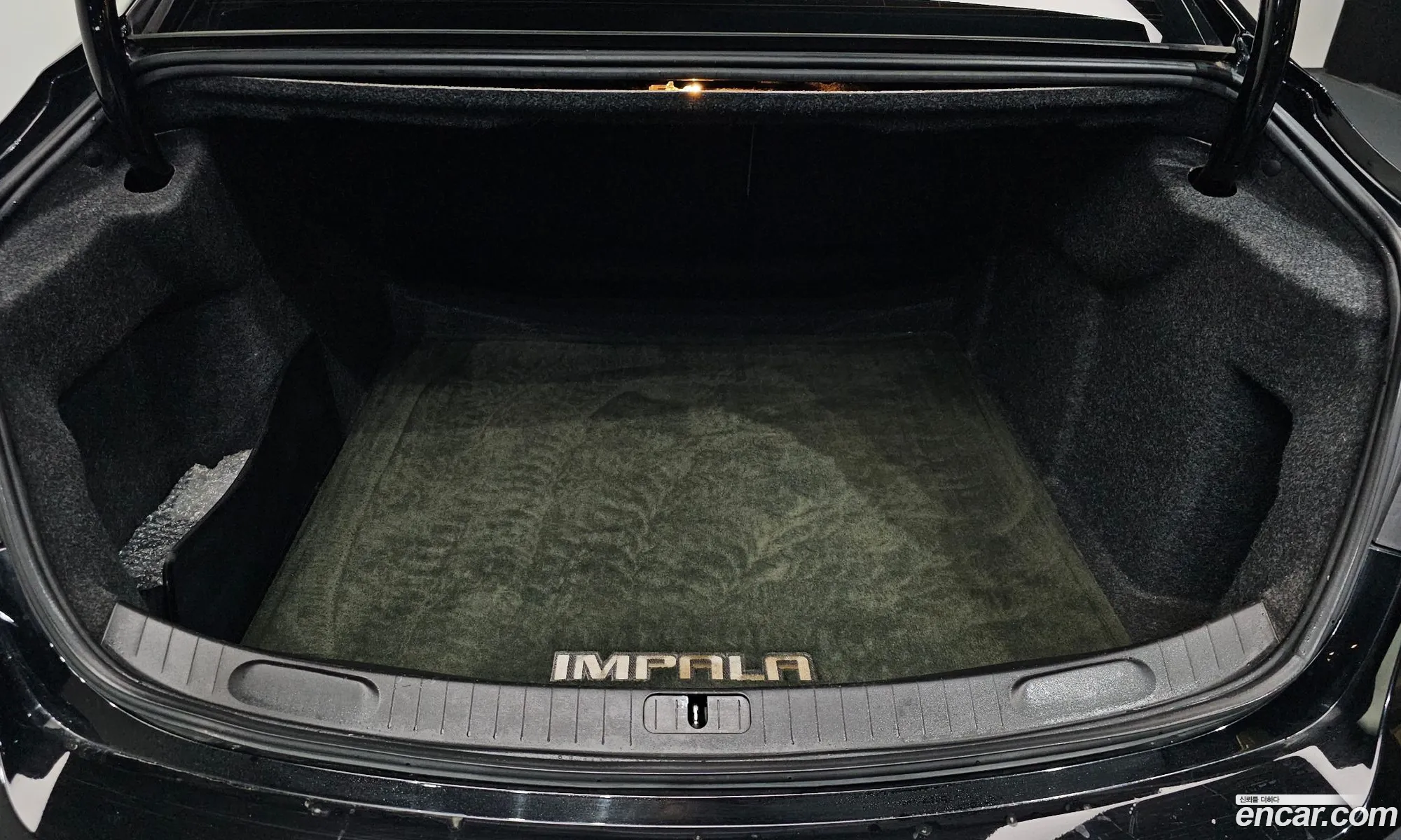 Chevrolet (GM Daewoo) Impala 2016 — 19