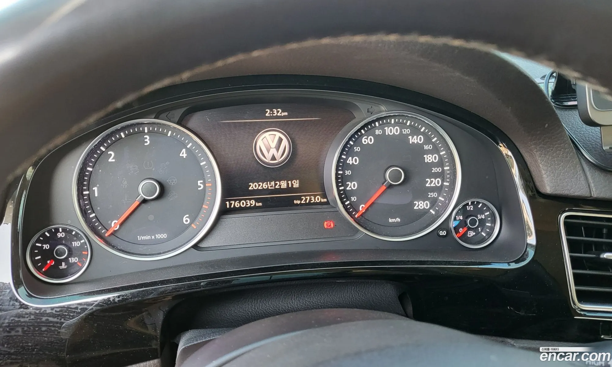 Volkswagen Touareg 2016 — 2