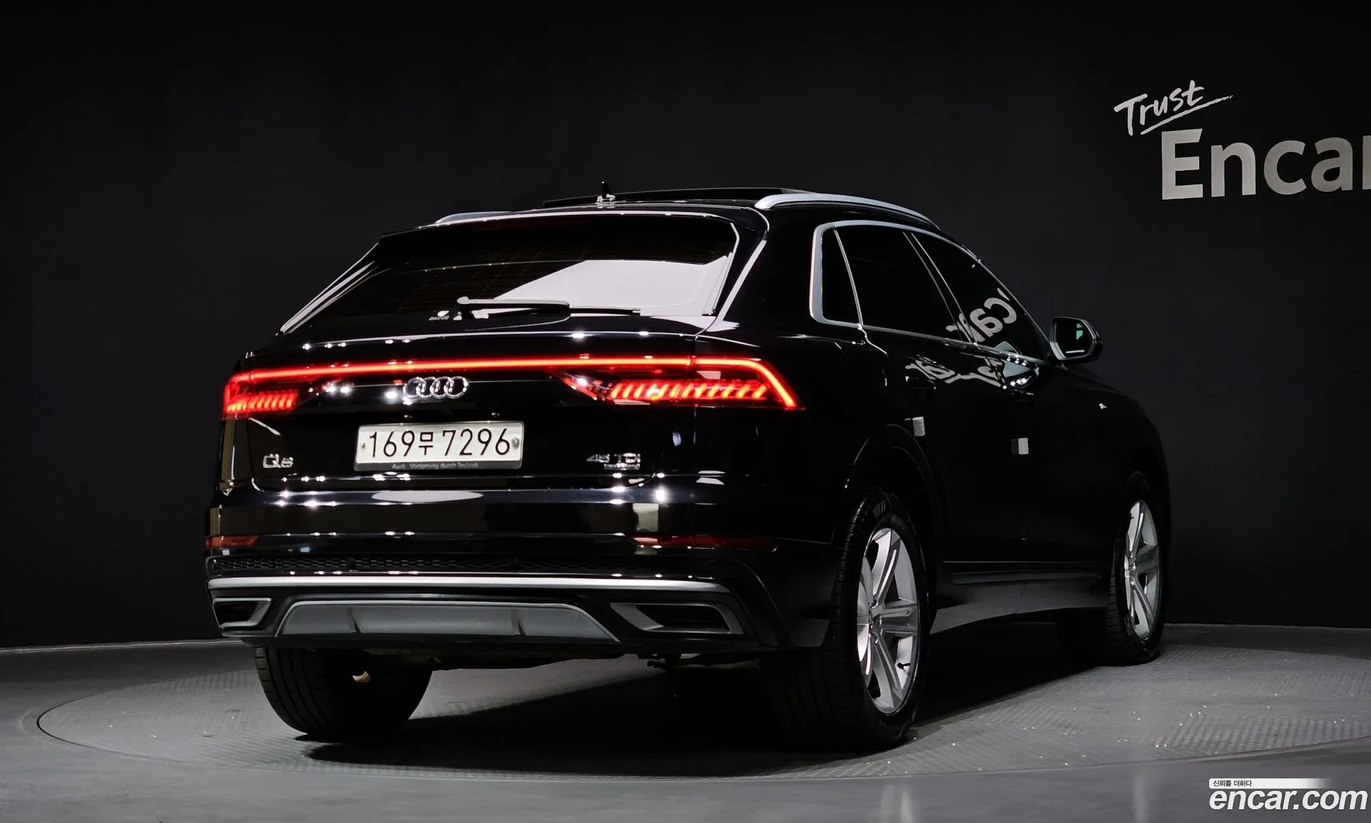 Audi Q8 2020 WAUZZZF10LD019658 — 7