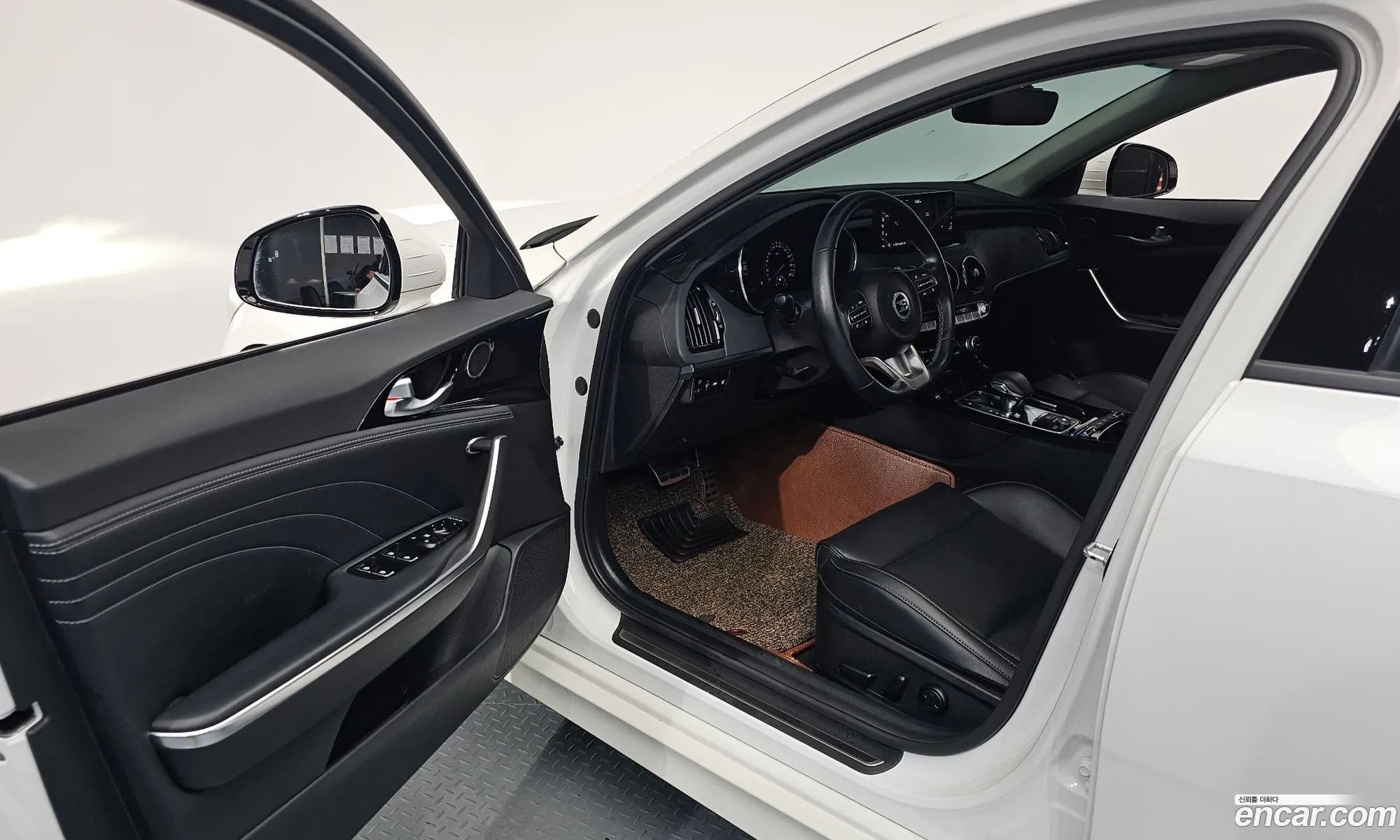 Kia Stinger Meister 2021 — 9