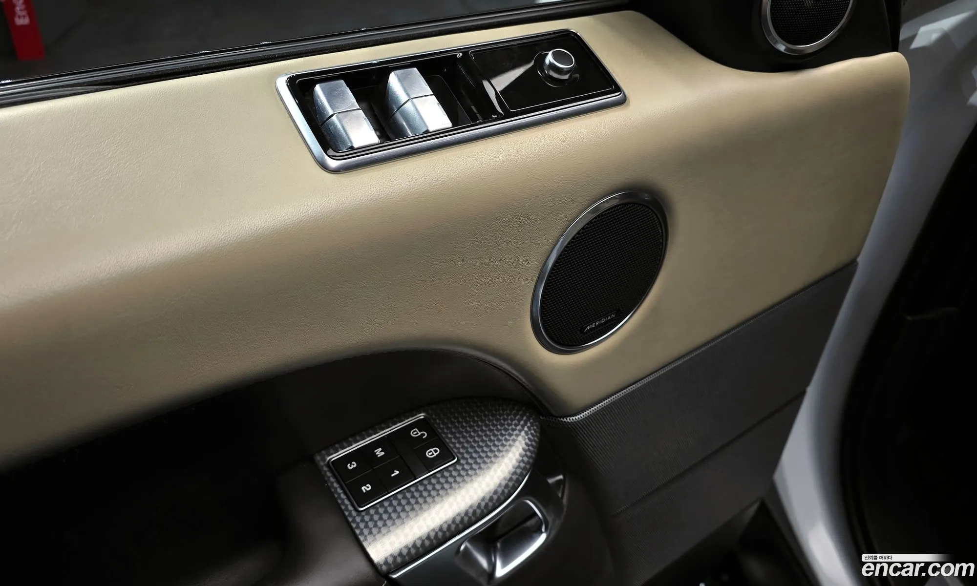 Land Rover Range Rover Sport 2019 — 14