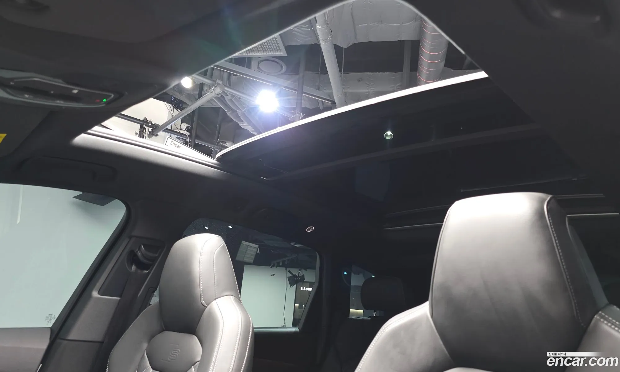 Audi Q7 2025 — 7