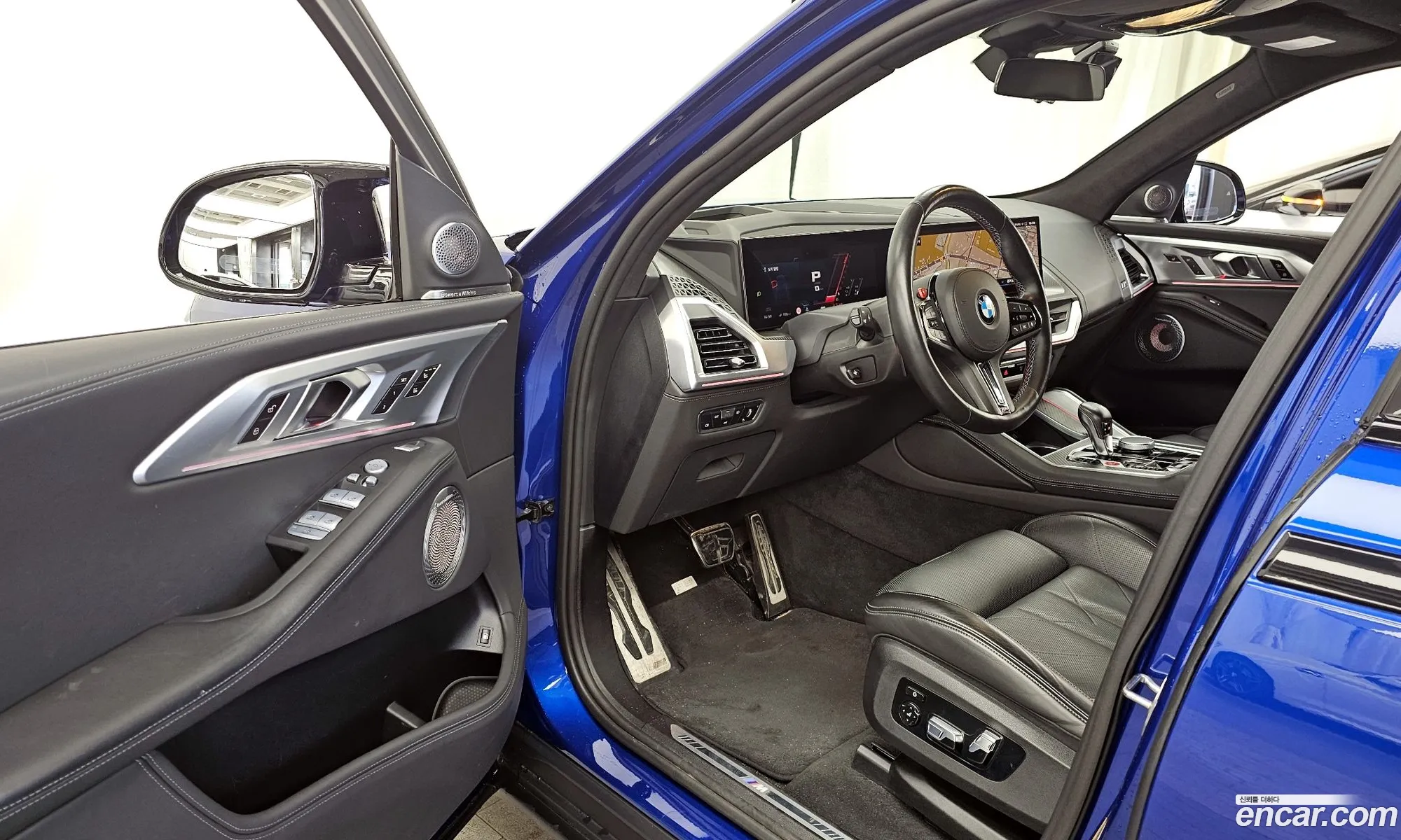 BMW XM 2023 — 16