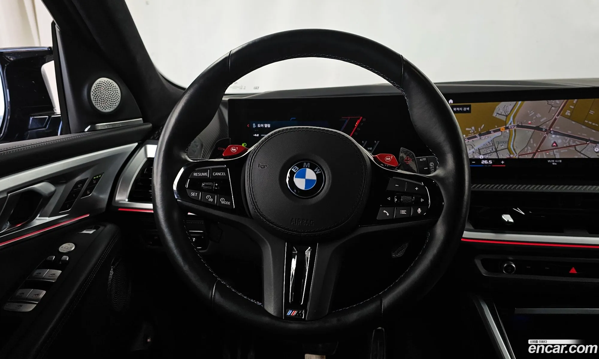 BMW XM 2023 — 15