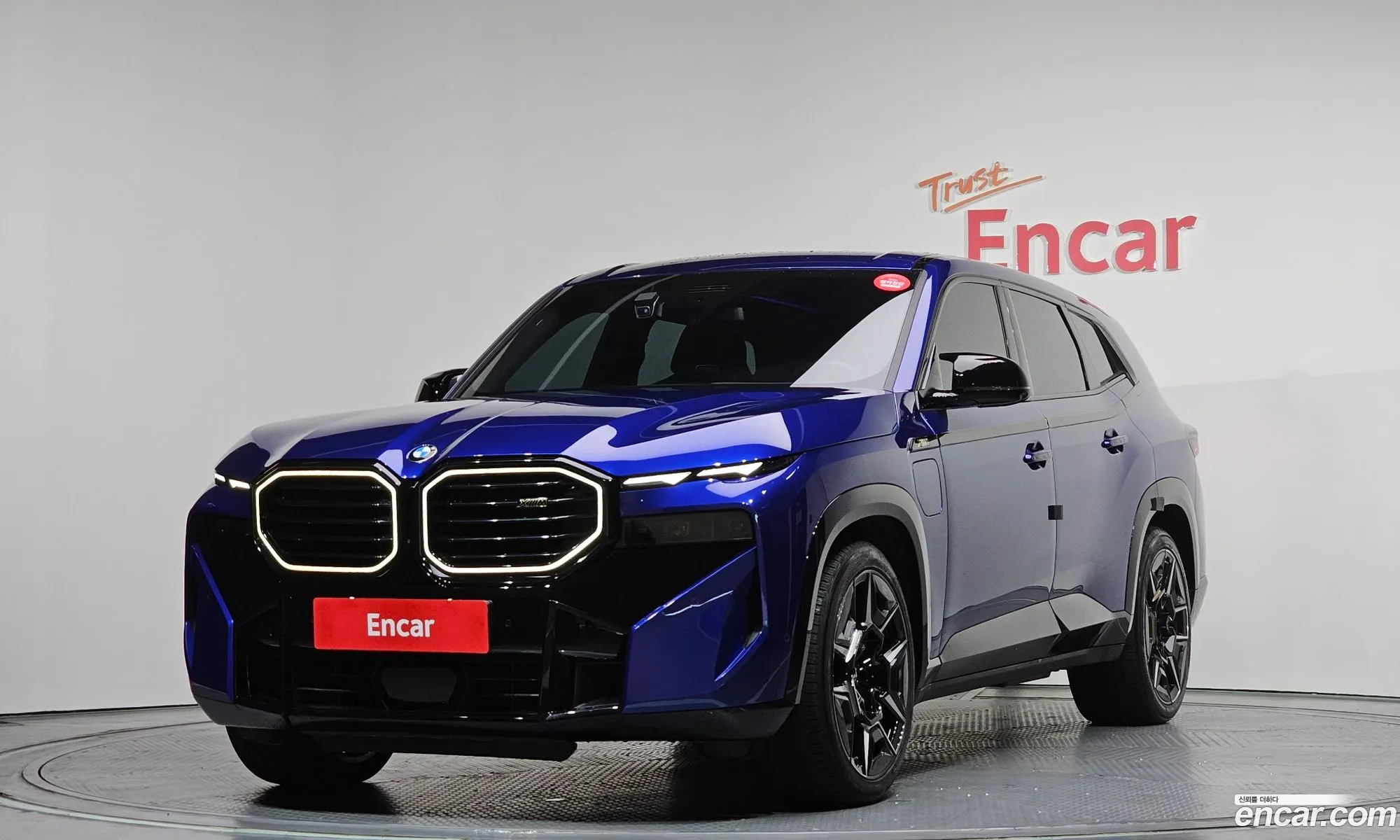 BMW XM 2023 — 17