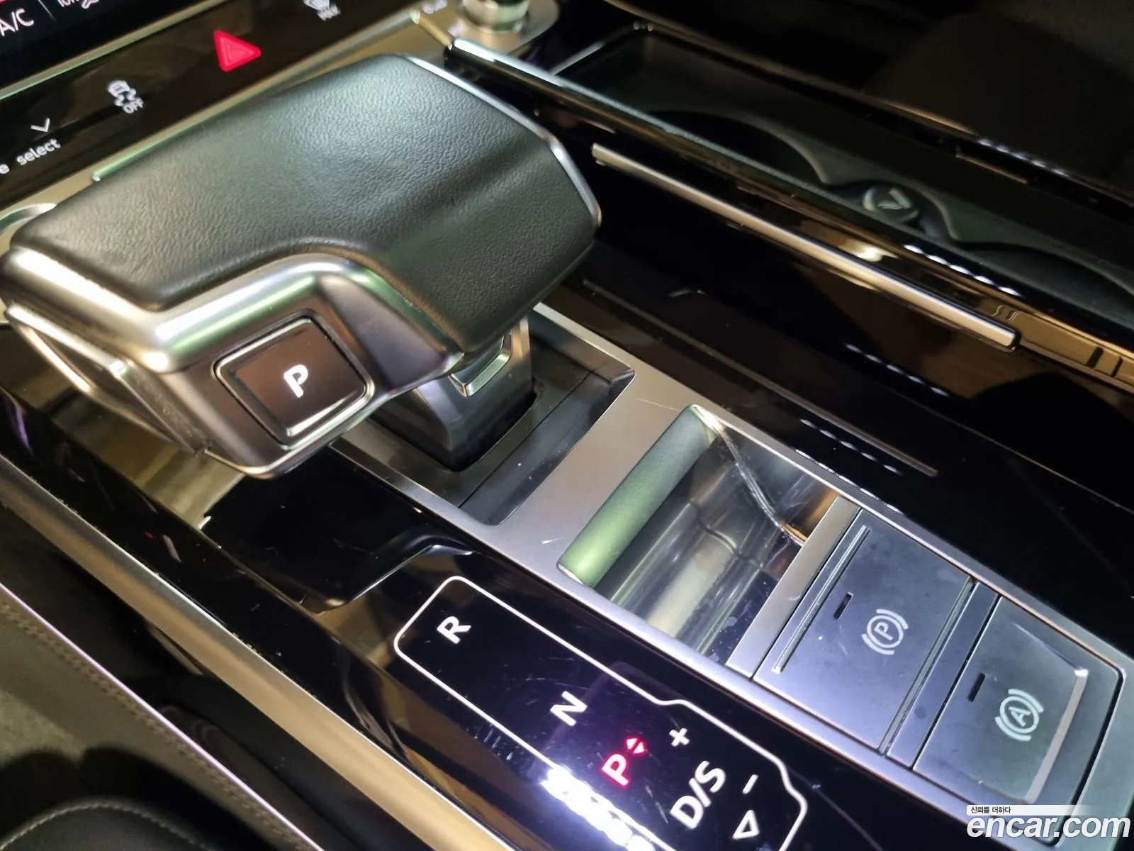 Audi A8 2019 — 8