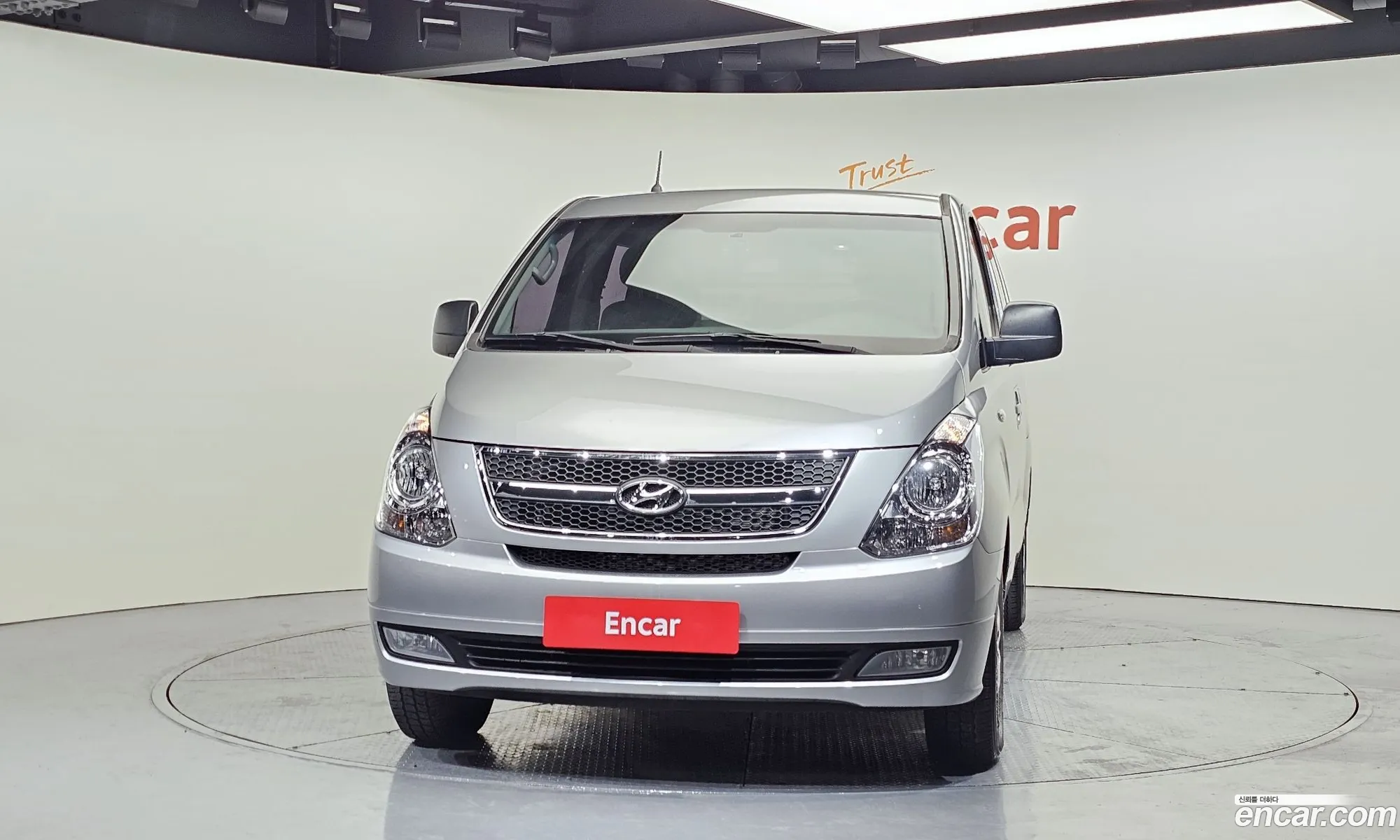 Hyundai Grand Starex 2012 — 10
