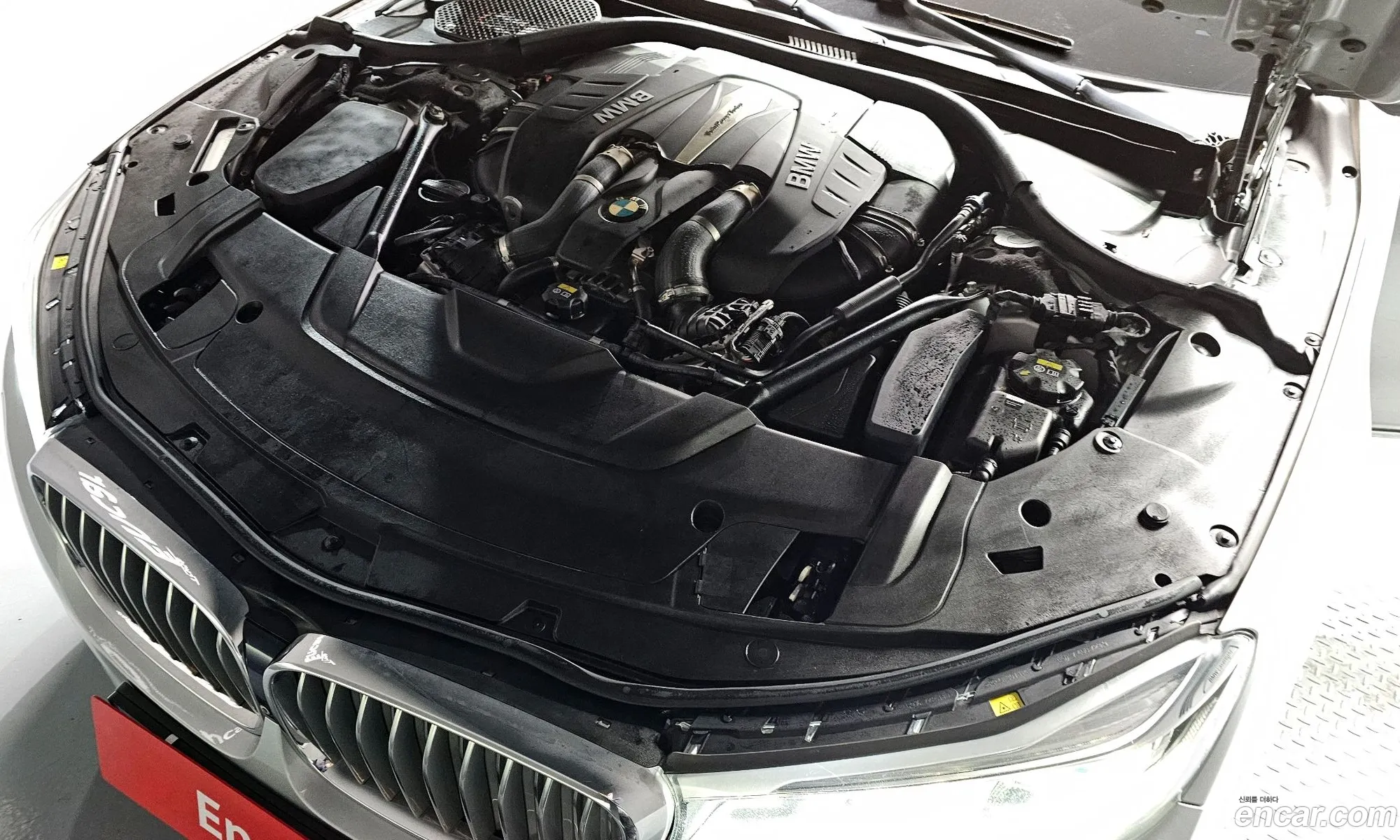 BMW 7 Series 2016 WBA7F2100GG524707 — 16