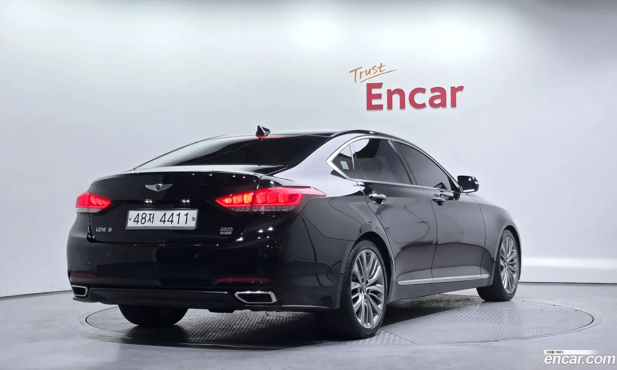 Hyundai Genesis DH 2014 — 17