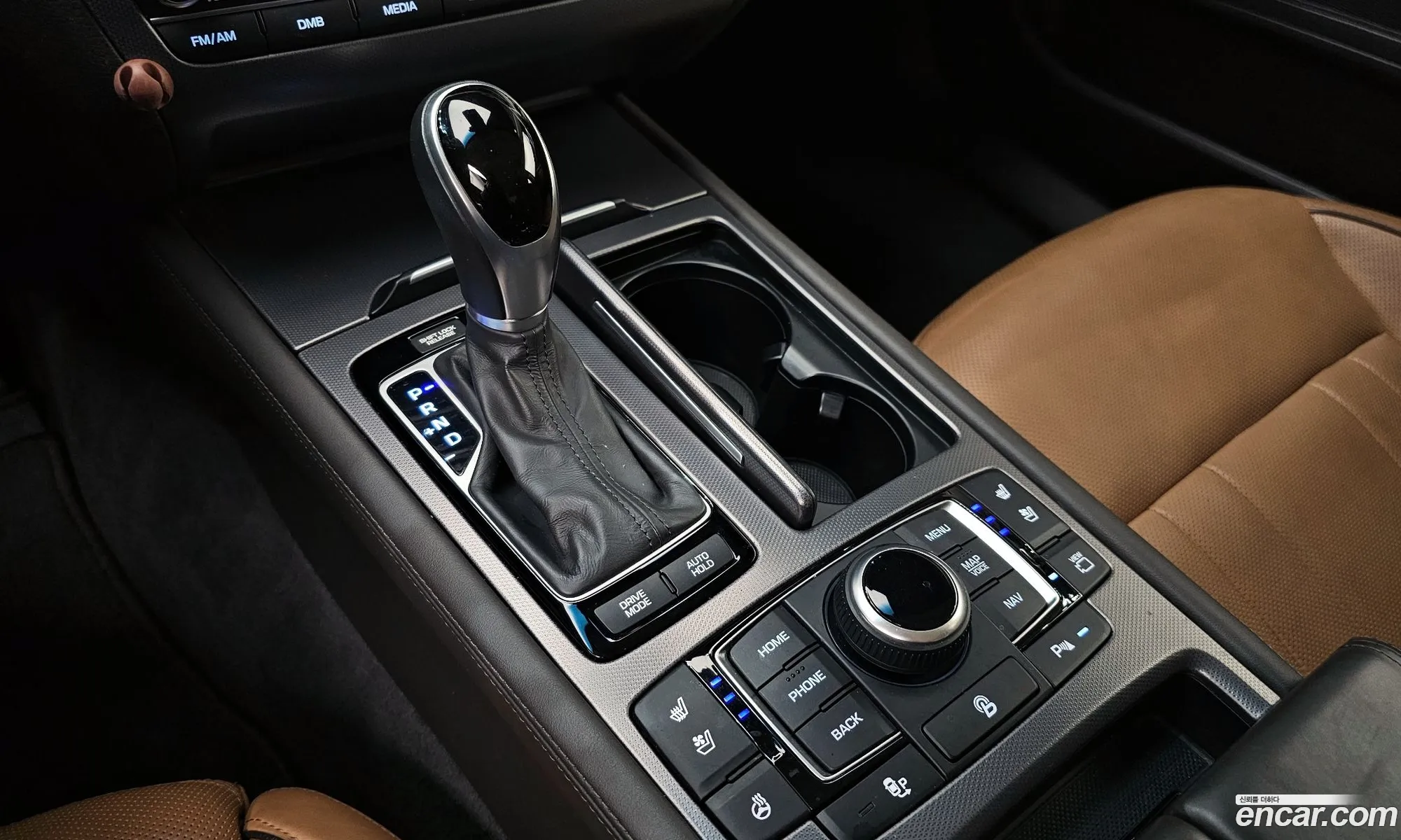 Hyundai Genesis DH 2014 — 15