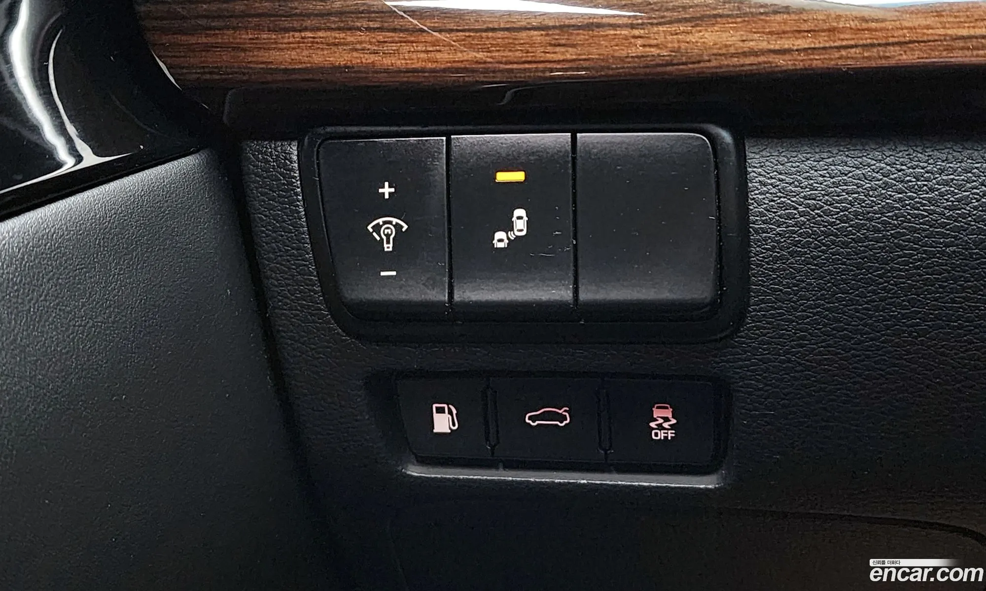 Kia K7 2018 KNALB415BJA151708 — 14