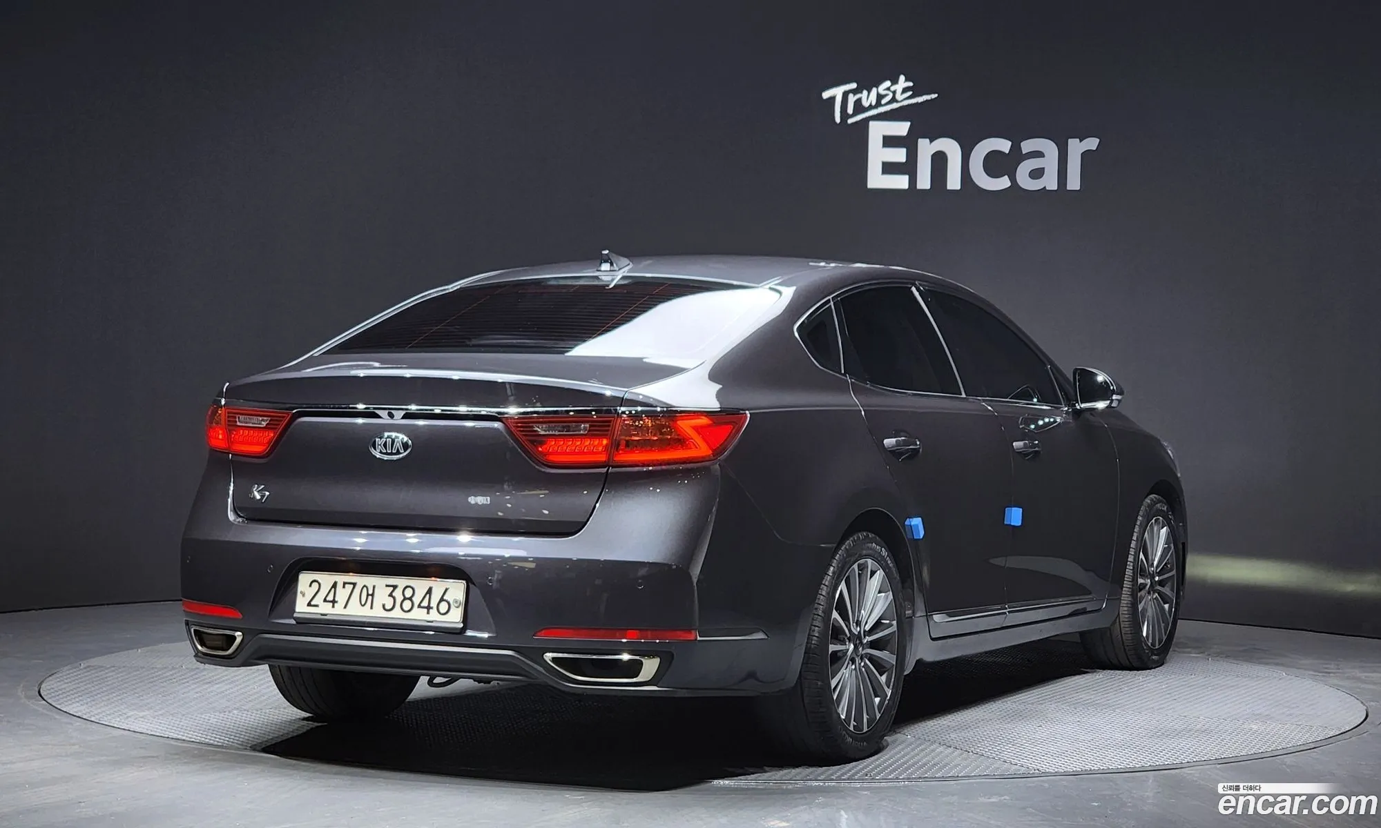 Kia K7 2018 KNALB415BJA151708 — 7