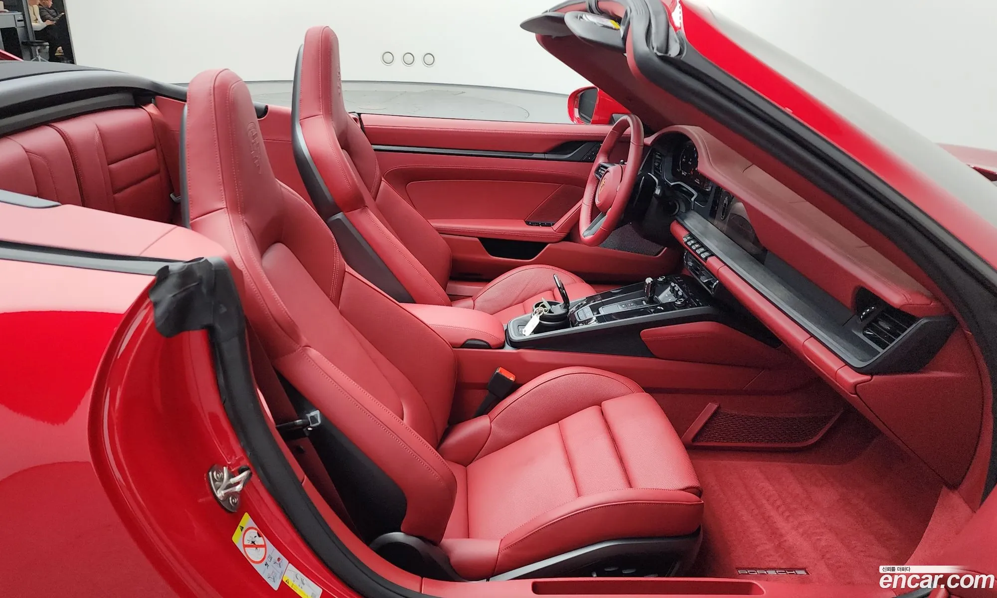 Porsche 911 2025 WP0CB2995SS247137 — 20
