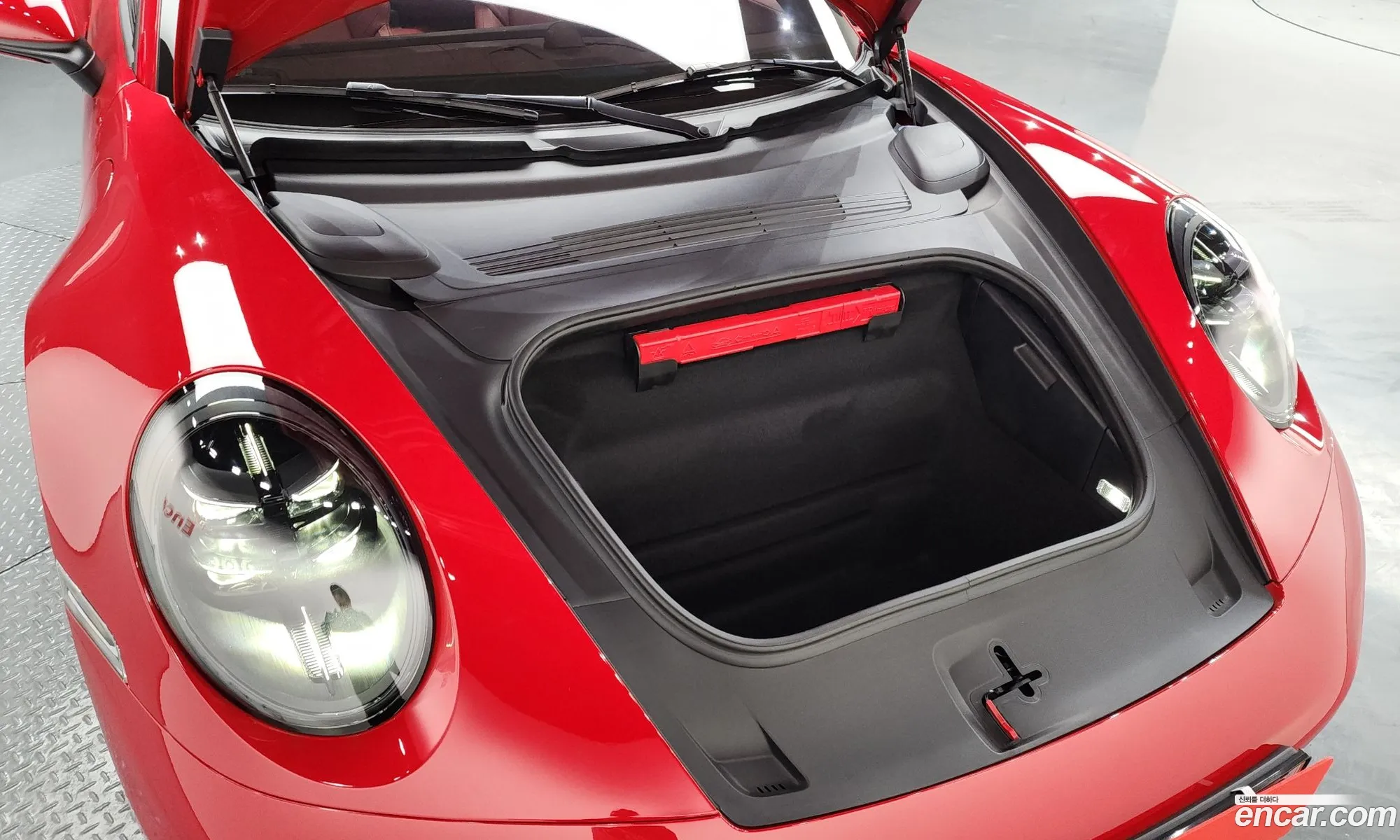 Porsche 911 2025 WP0CB2995SS247137 — 9