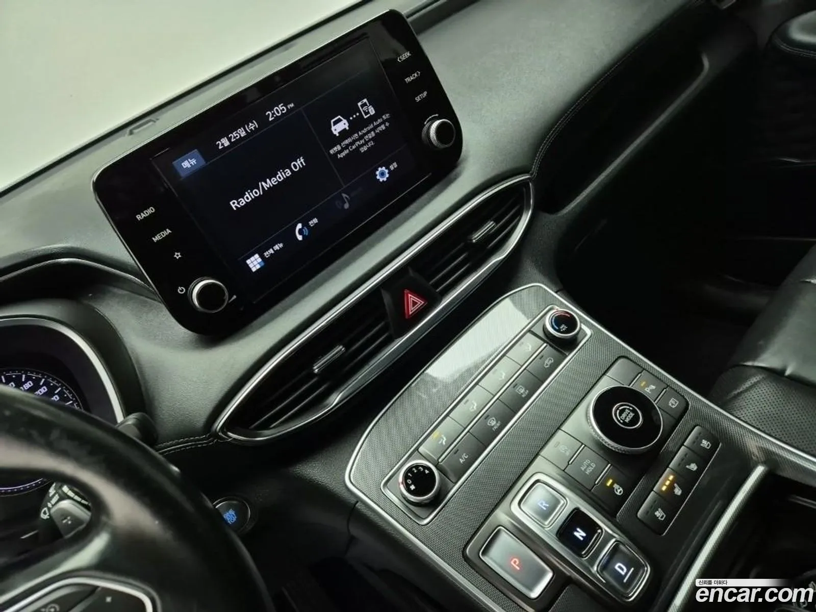 Hyundai Santa Fe 2021 — 16