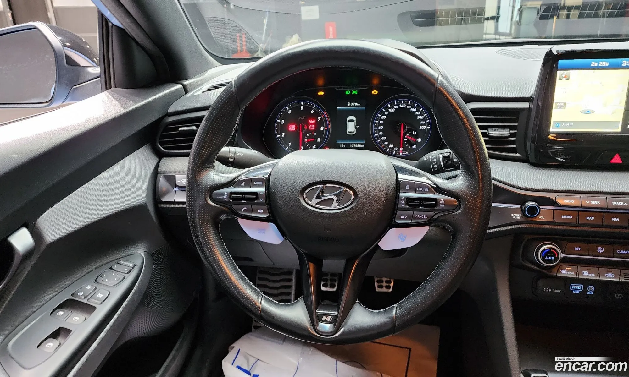 Hyundai Veloster 2019 — 10
