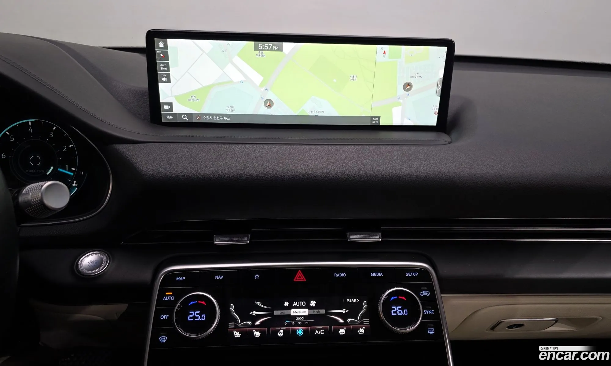 Genesis GV80 2022 — 15
