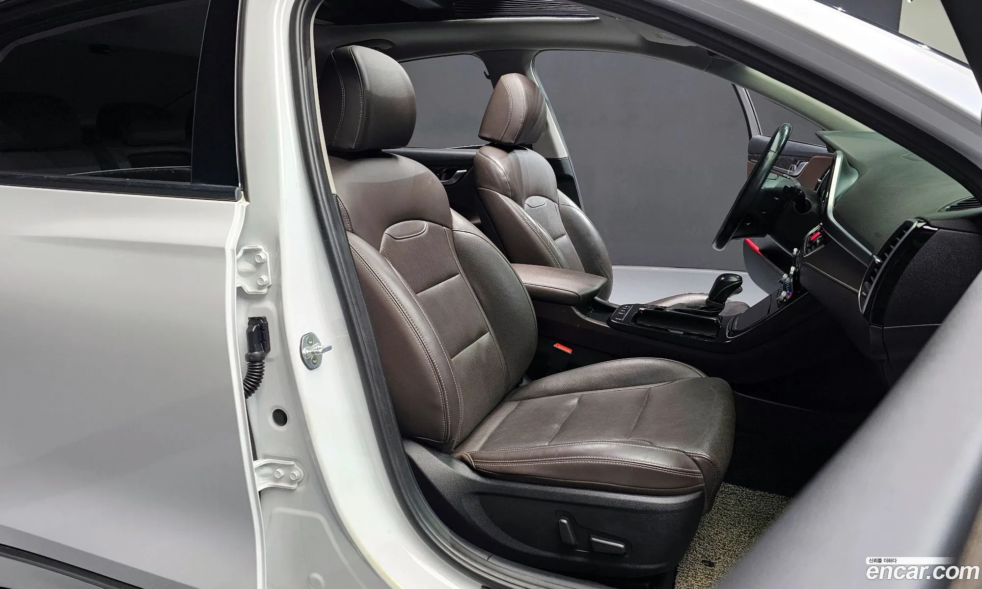 Hyundai Grandeur IG 2018 — 15