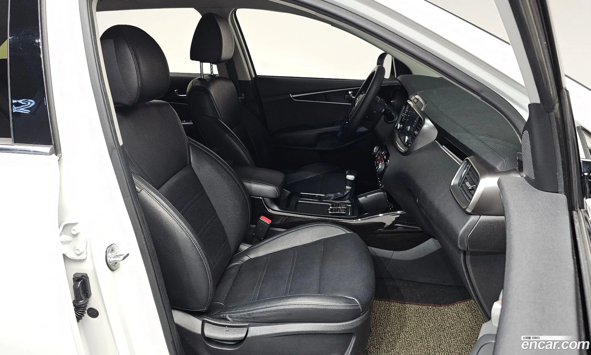 Kia Sorento 2018 KNAPG81BBJA457092 — 14
