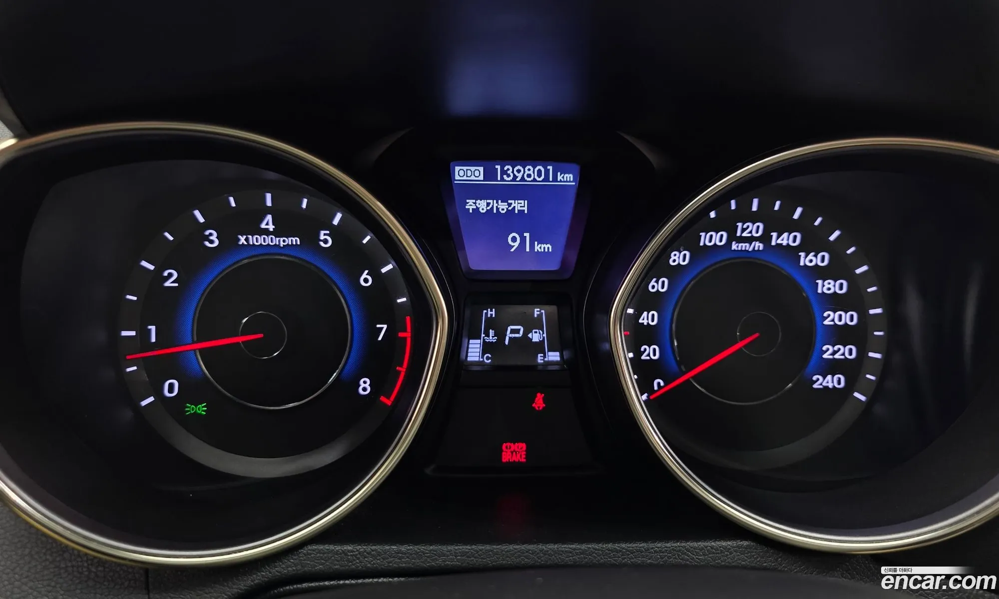 Hyundai Elantra MD 2010 — 17