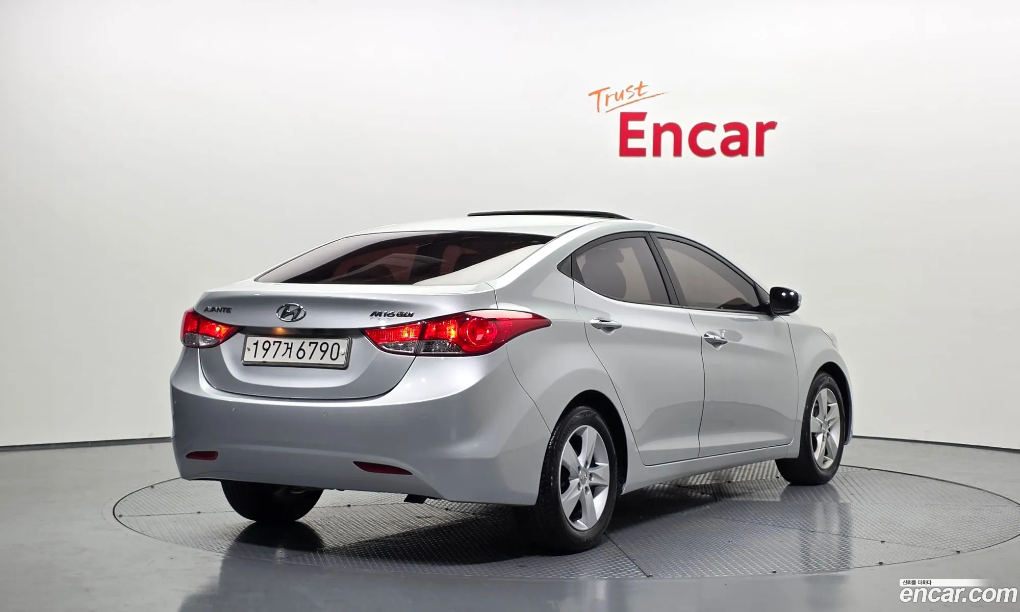 Hyundai Elantra MD 2010 — 6
