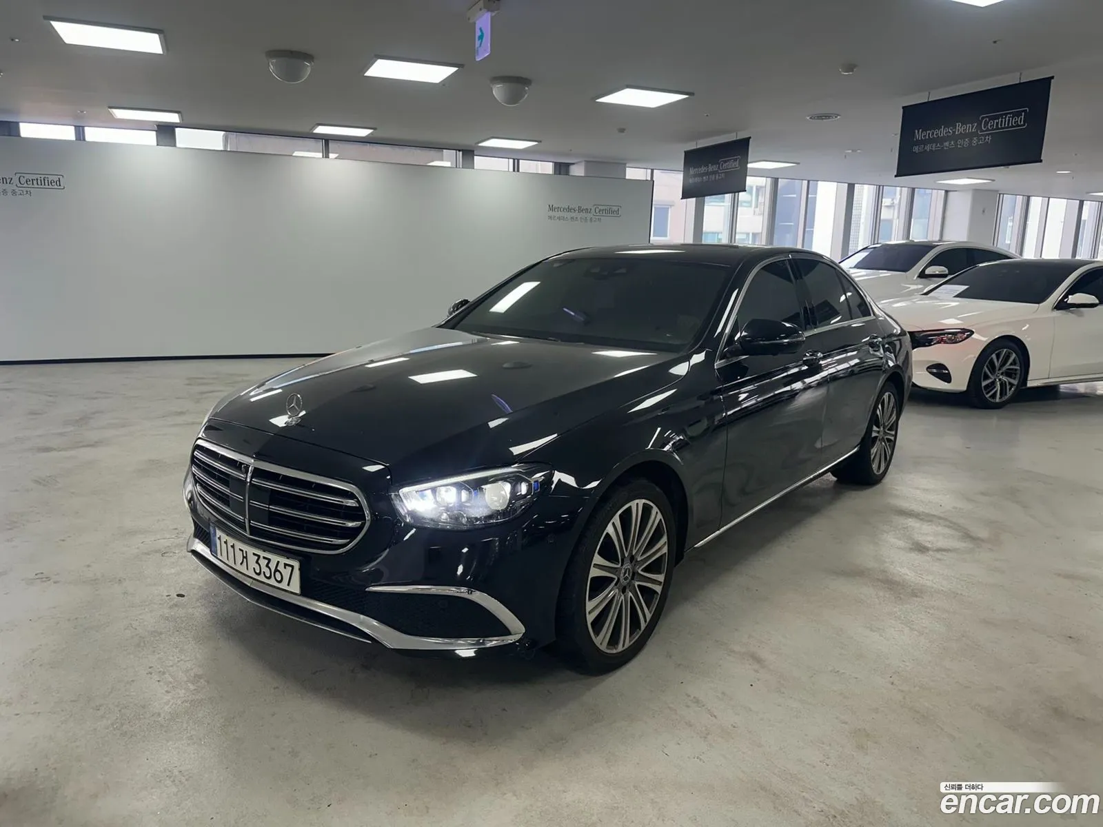 Mercedes-Benz E-Class W213 2023 — 17
