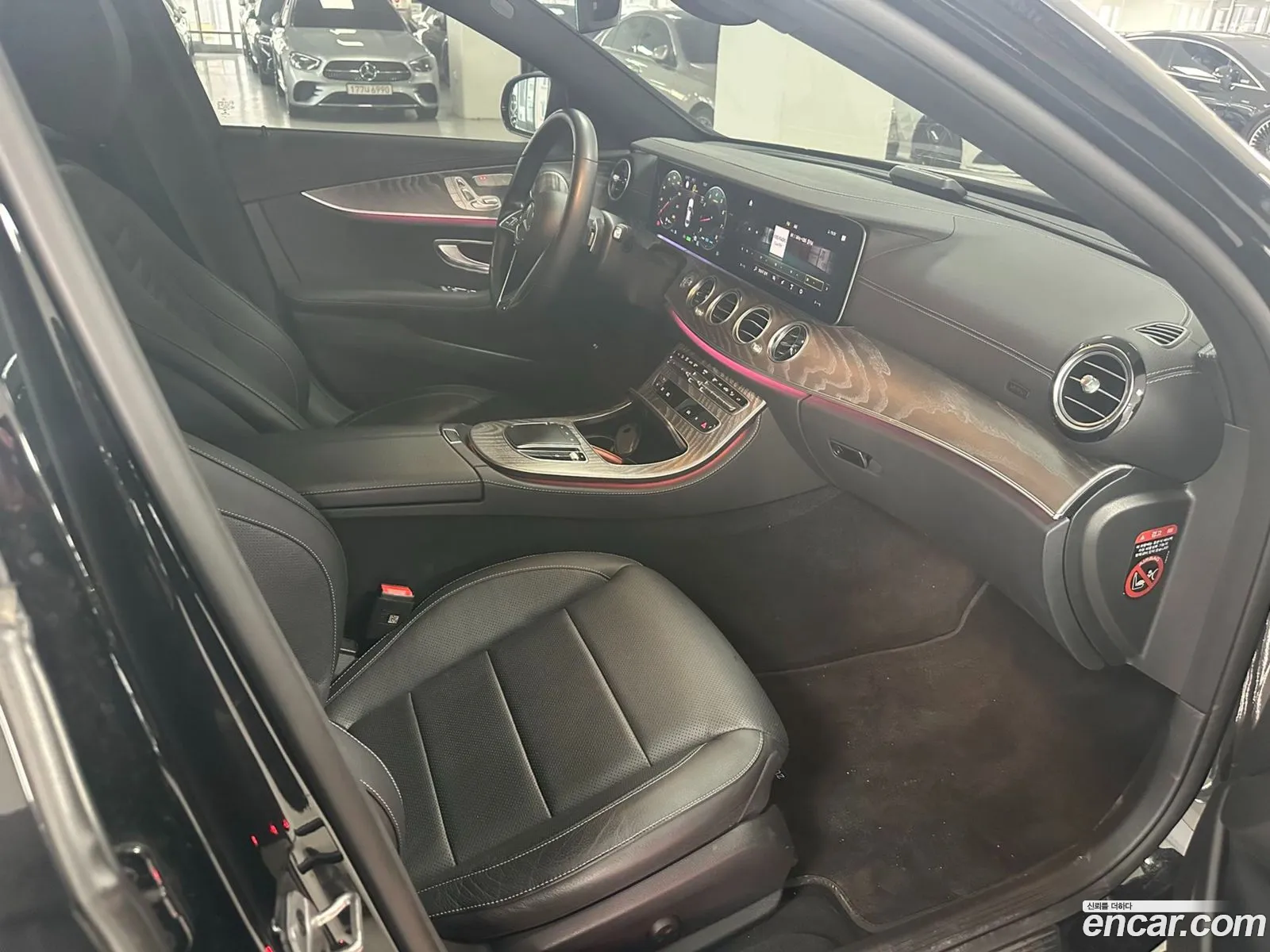 Mercedes-Benz E-Class W213 2023 — 14