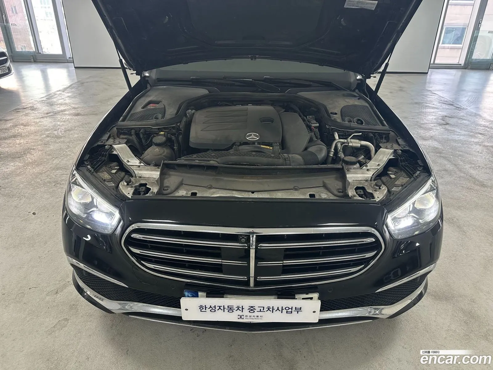 Mercedes-Benz E-Class W213 2023 — 12