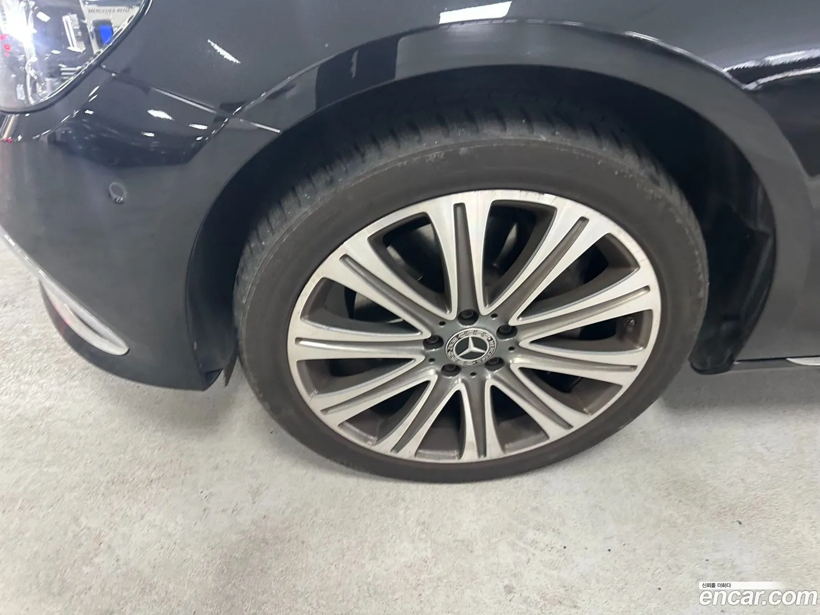 Mercedes-Benz E-Class W213 2023 — 10